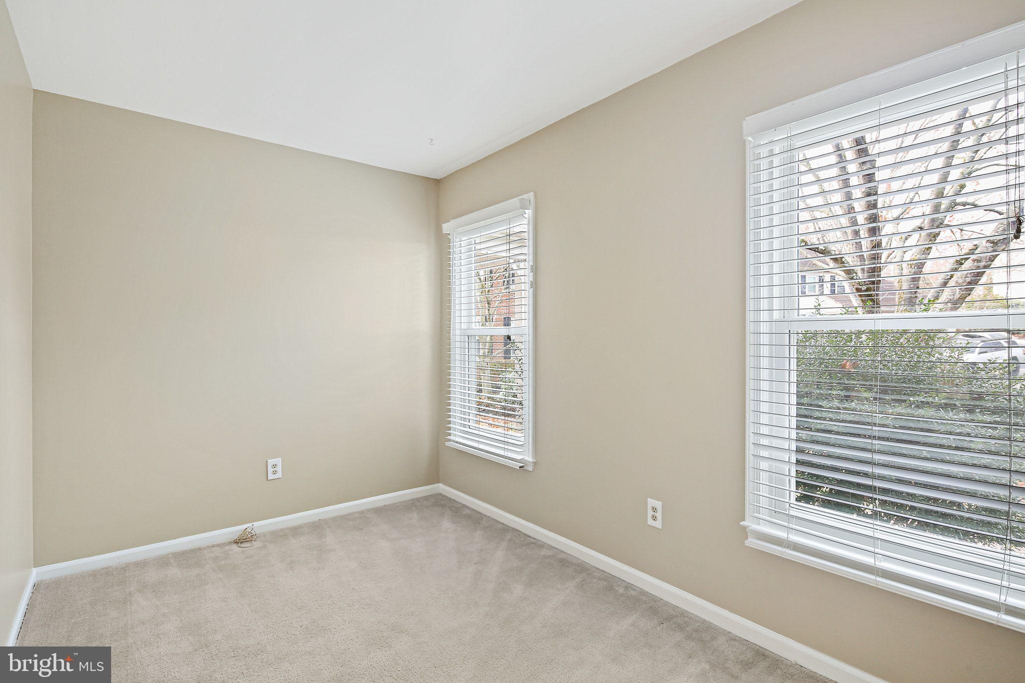 CHURCHILL TOWN SECTOR - Residential Lease