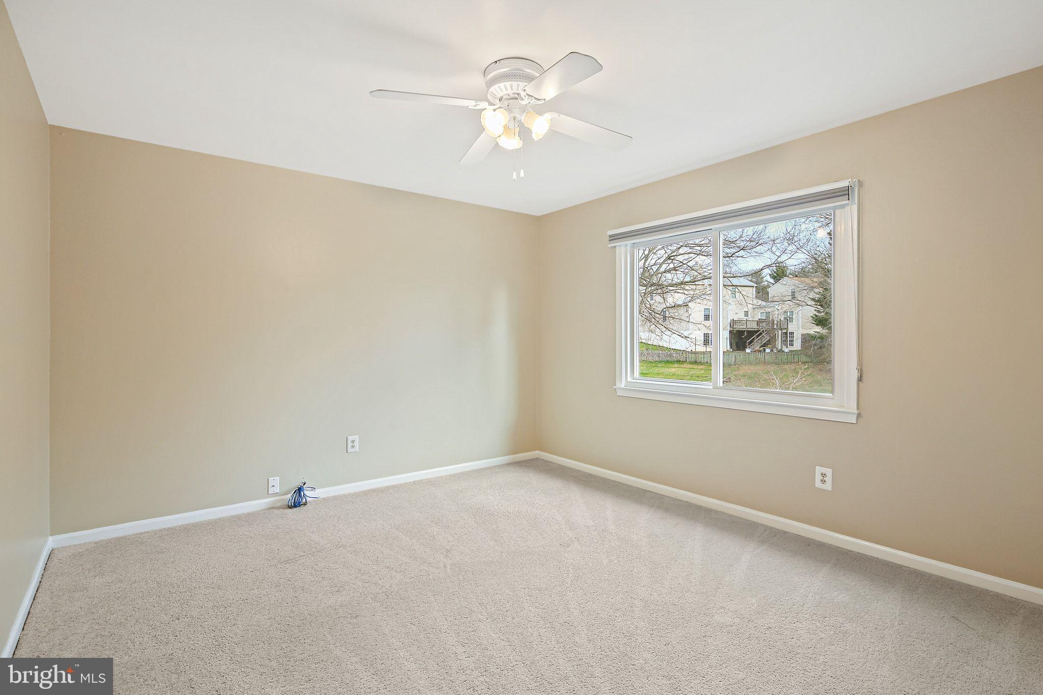 CHURCHILL TOWN SECTOR - Residential Lease