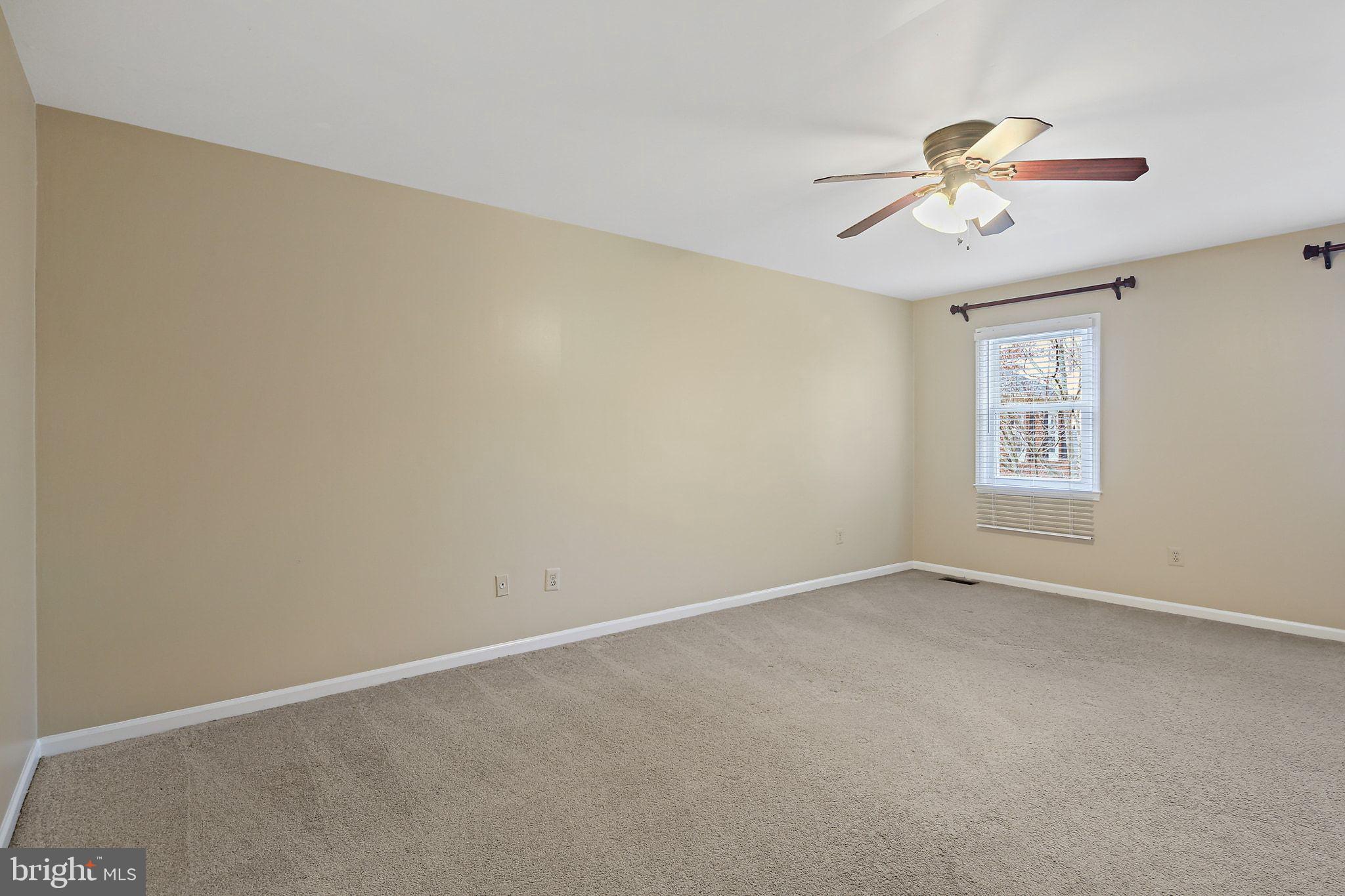 CHURCHILL TOWN SECTOR - Residential Lease