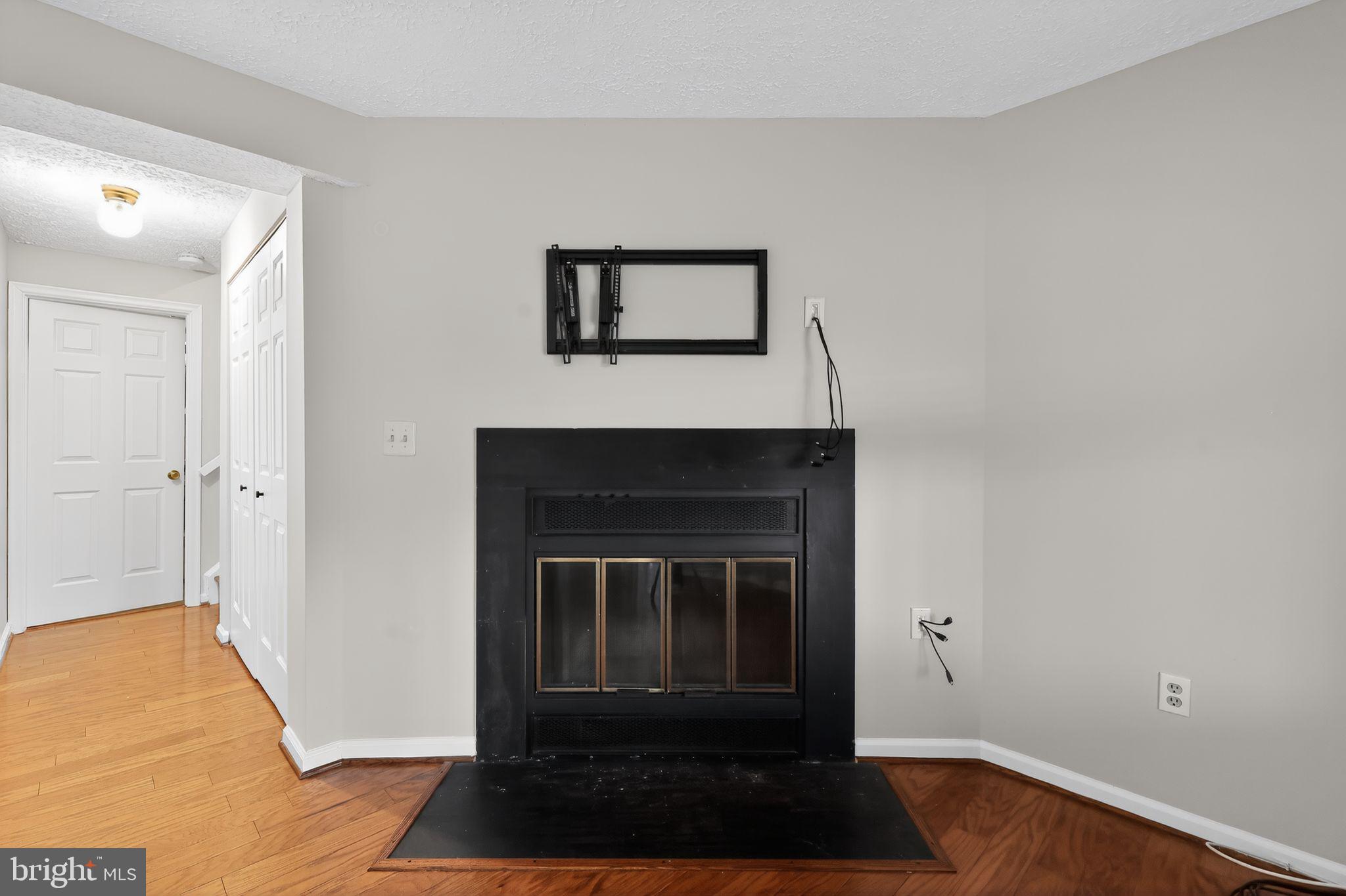 AMBERFIELD - Residential