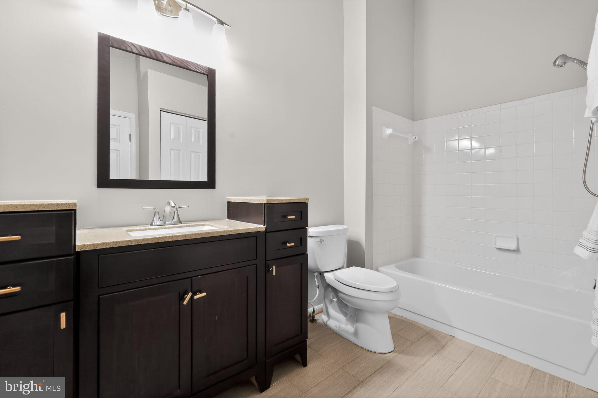 AMBERFIELD - Residential