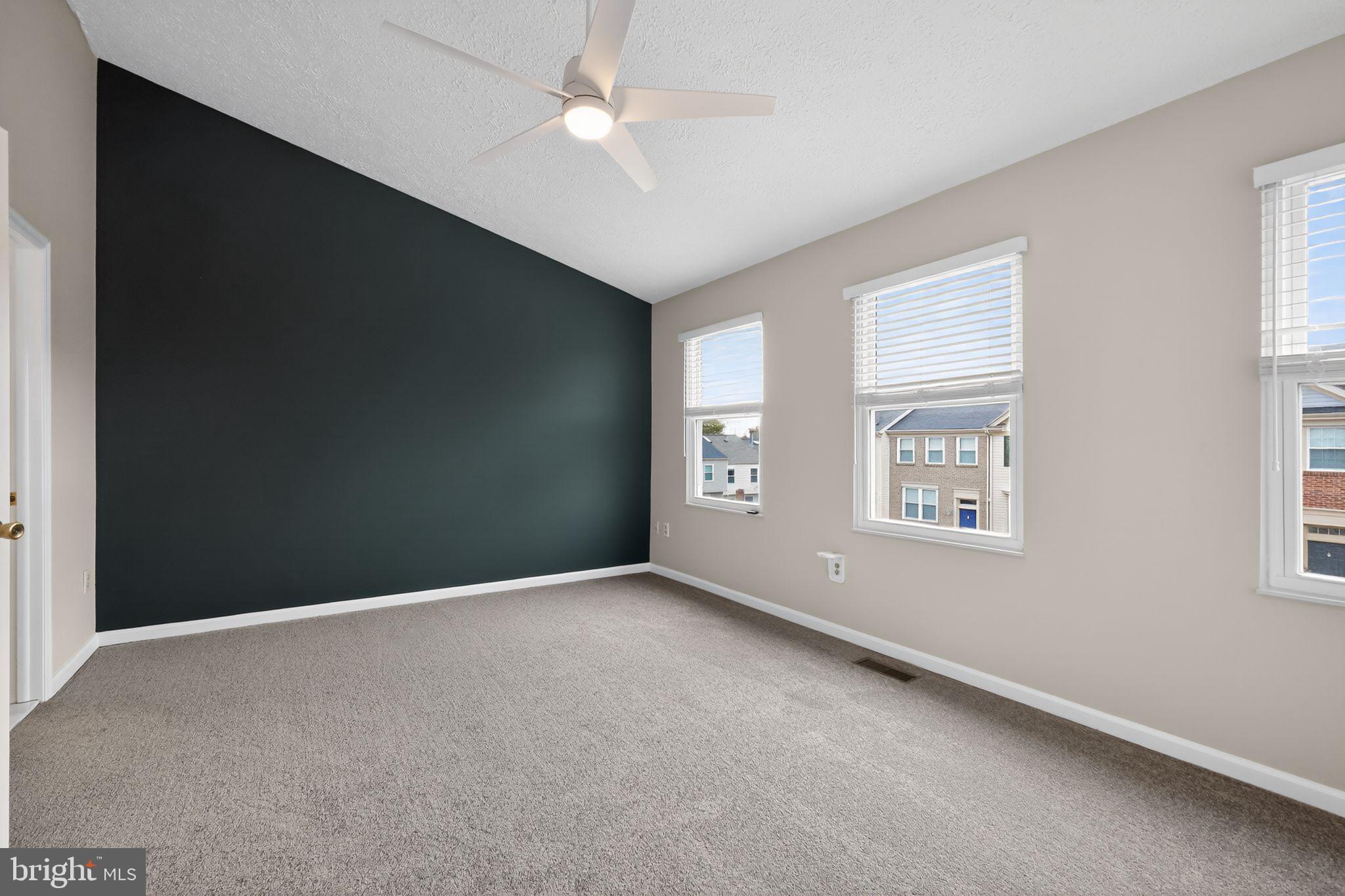 AMBERFIELD - Residential