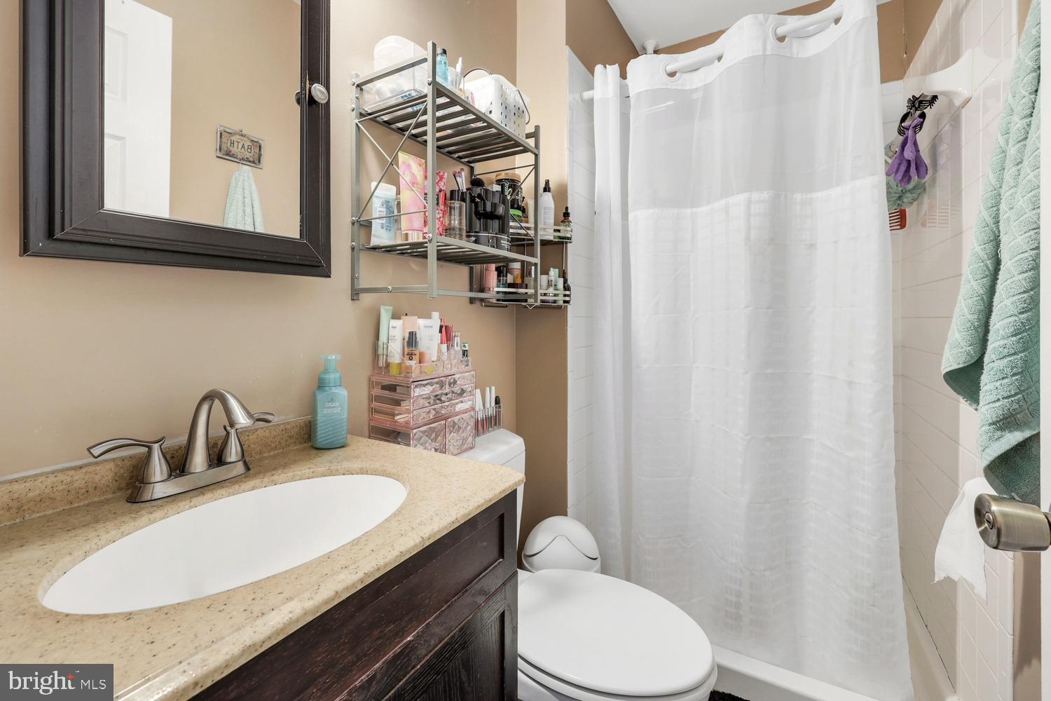 THOUSAND OAKS - Residential