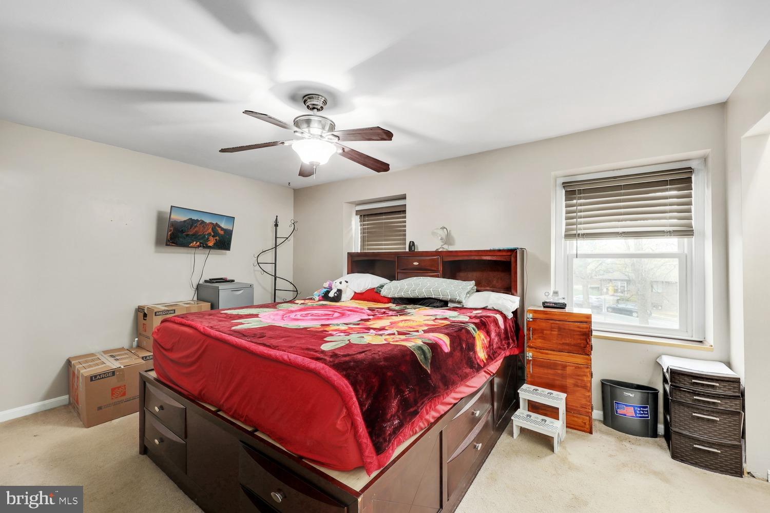 THOUSAND OAKS - Residential