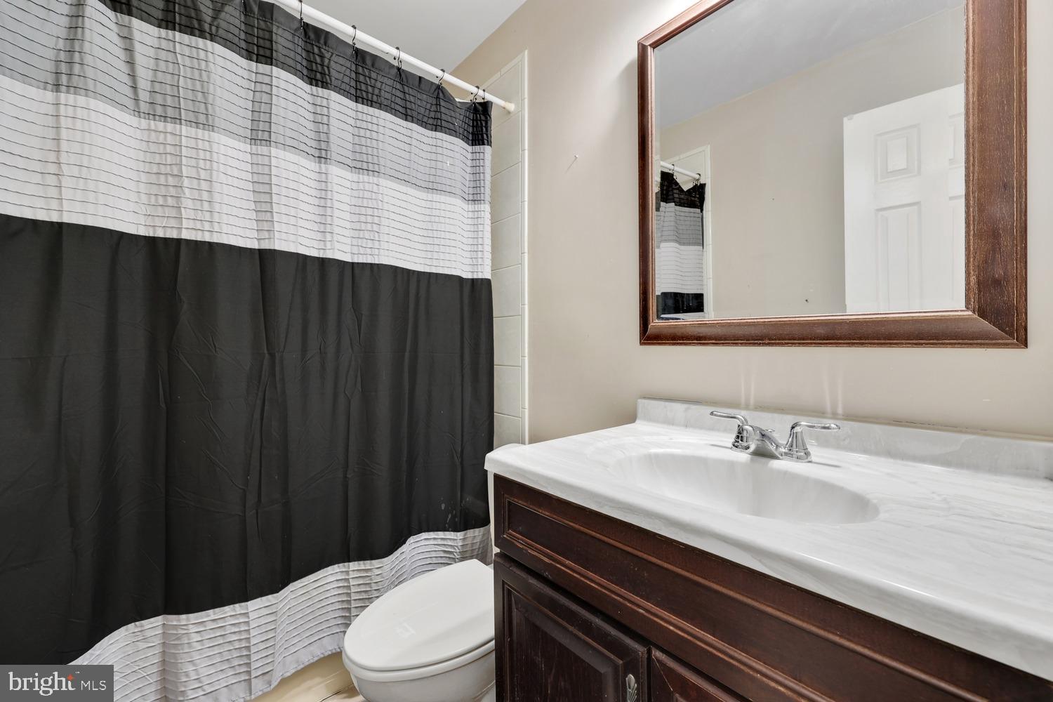 THOUSAND OAKS - Residential