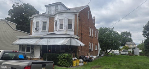 Townhouse For Sale - 342 Ellis Avenue<br/> TRENTON, NJ 08638