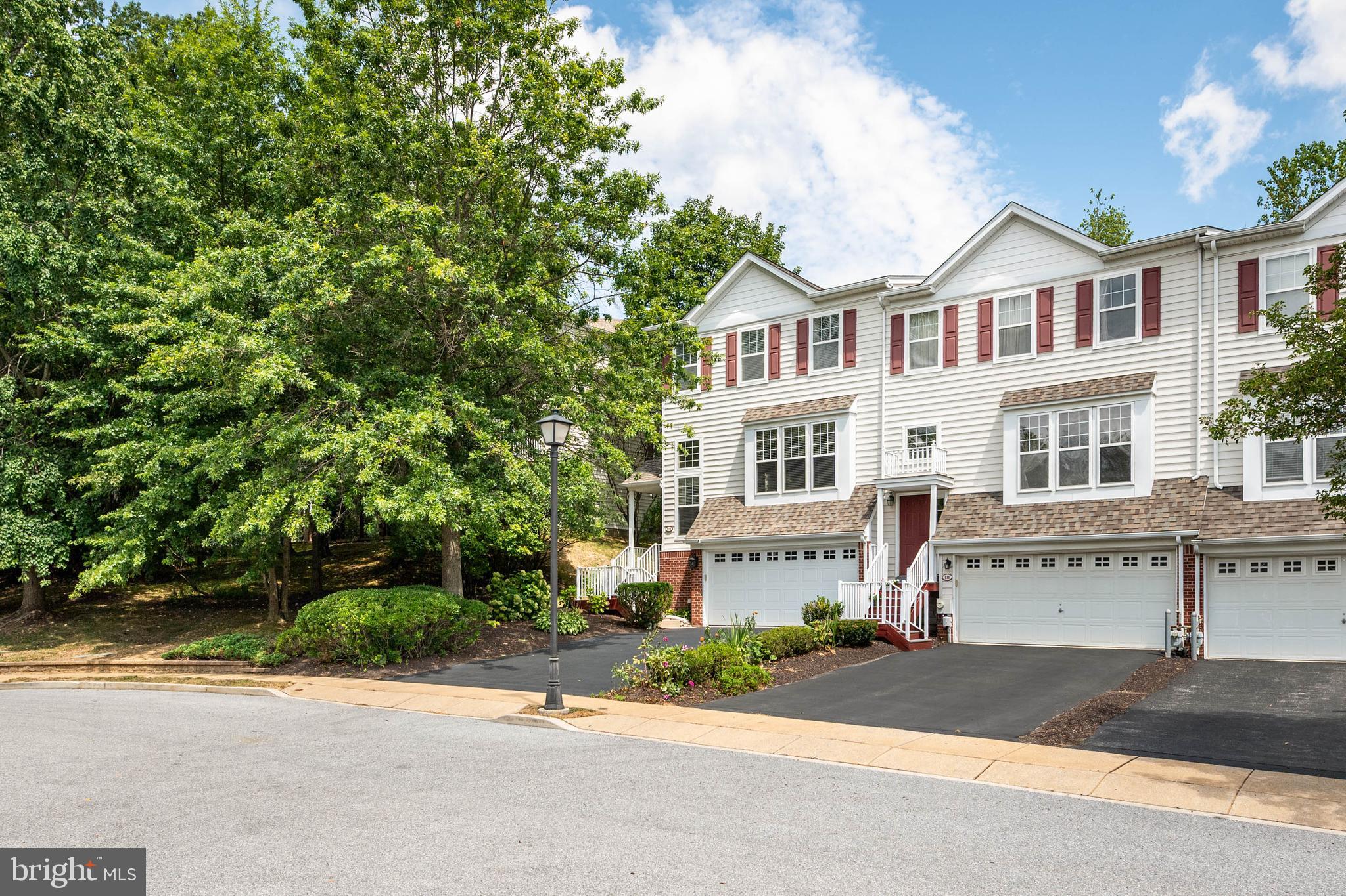 118 TUDOR COURT