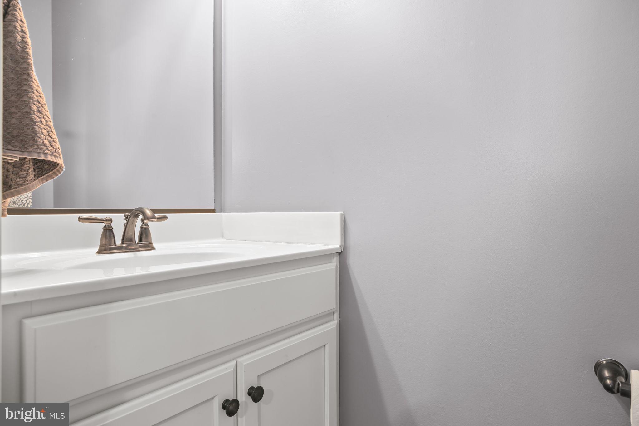 LAKESIDE - Residential