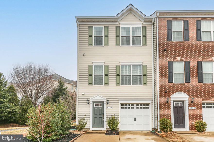 VA ASSUMABLE with a 2.25% 

📍 Location, Location, Location! 📍
---------------------------------------------------
Welcome home to this wonderfully maintained end-unit townhouse offering space, style, and unbeatable convenience! Ideally situated close to shopping, the hospital, commuter lot, and the VRE — this location is a commuter’s dream while keeping everyday essentials right at your fingertips.
-----------------------------------------
Step inside and you’ll immediately notice the abundance of natural light pouring in through tons of windows — one of the many perks of an end unit! The upgraded kitchen features beautiful wood floors and ample space to cook, gather, and entertain.
-----------------------------------------
This spacious home offers 3 bedrooms, 2 full baths, and 2 half baths, giving everyone room to spread out. With generous living areas and plenty of storage throughout, you’ll have all the flexibility you need for comfortable everyday living.  --------------------------------------------------------

✨ End unit with extra windows------------------------------
✨ Upgraded kitchen with wood floors--------------------------
✨ Tons of space & storage---------------------------------
✨ Prime commuter-friendly location--------------------------------------

This one checks all the boxes — schedule your showing before it’s gone!