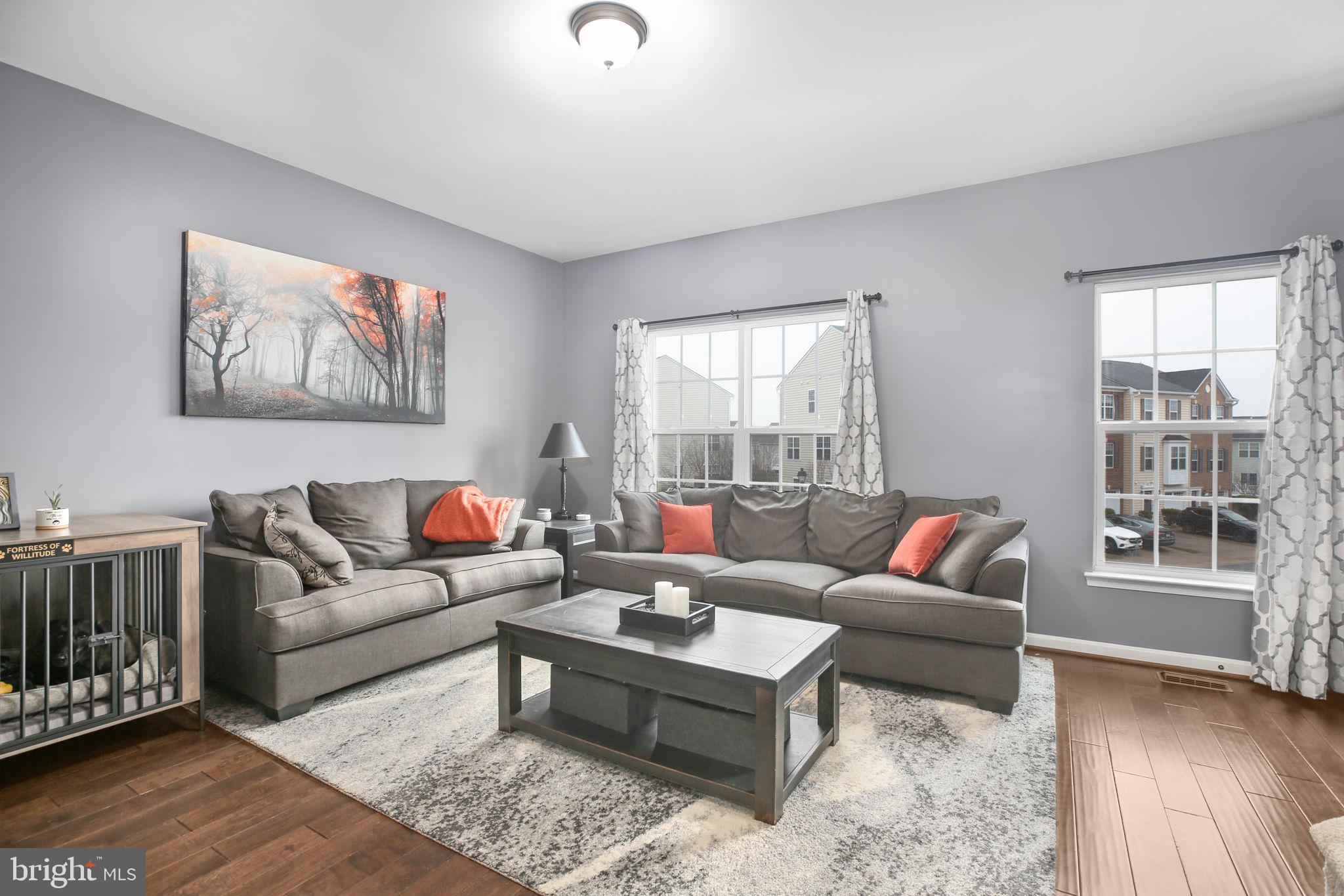 LAKESIDE - Residential