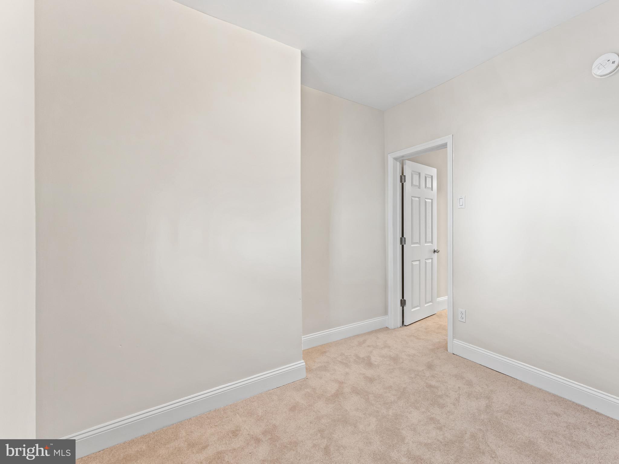 LOWER MOYAMENSING - Residential