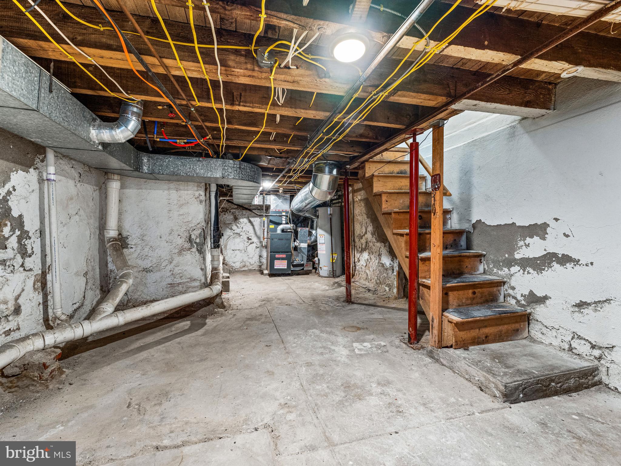 LOWER MOYAMENSING - Residential