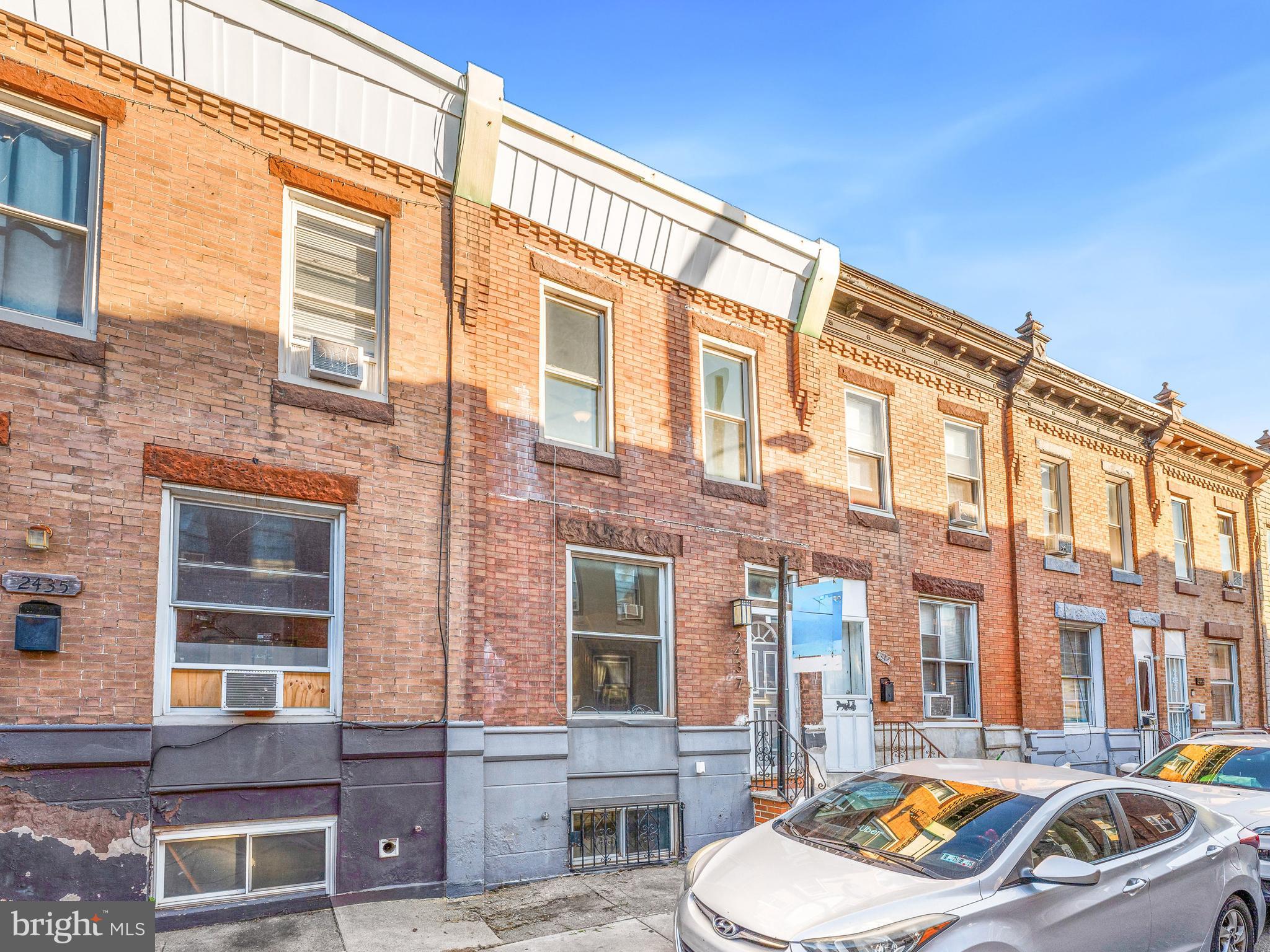 LOWER MOYAMENSING - Residential