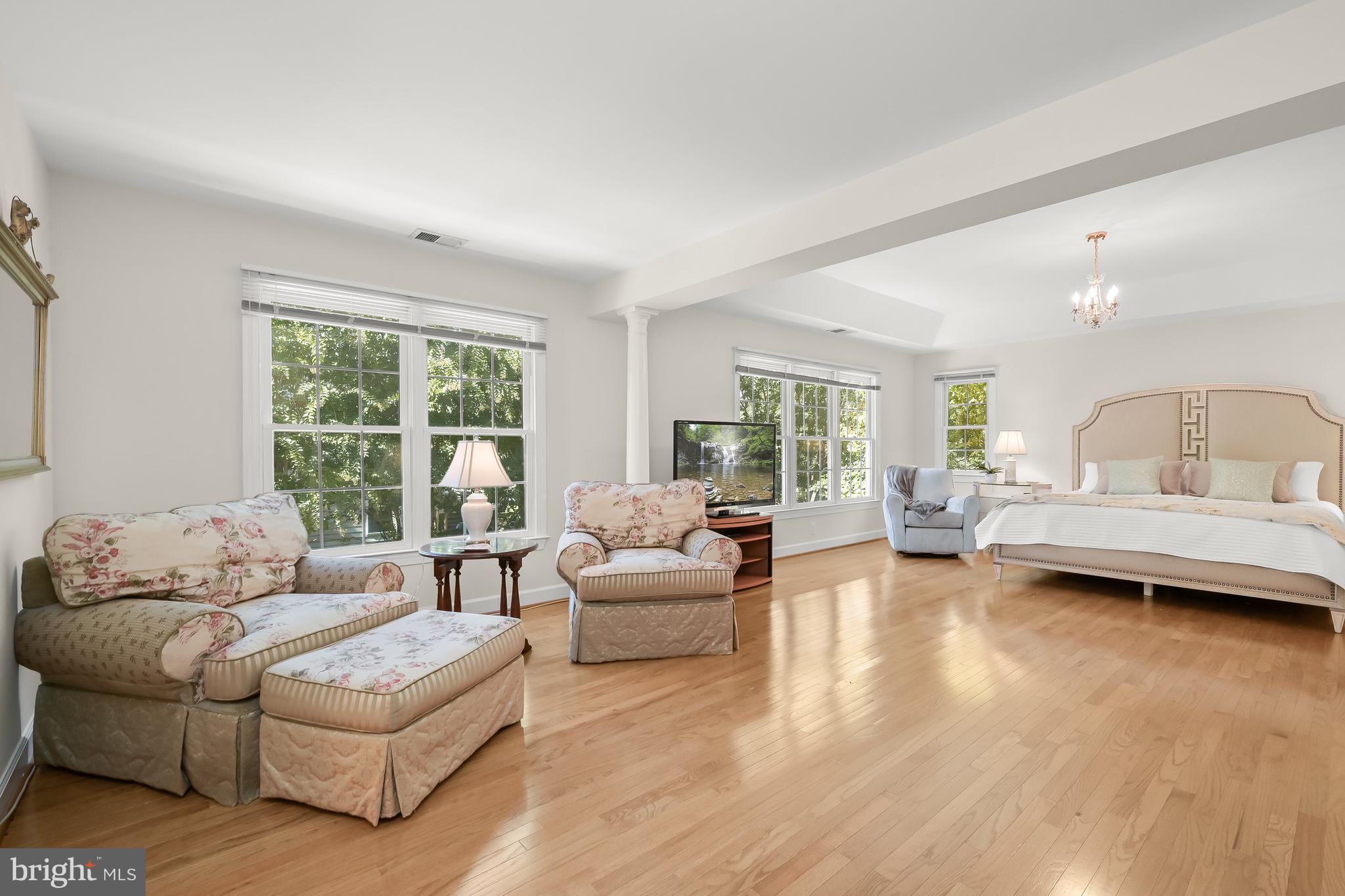 ROBERTS GLEN - Residential