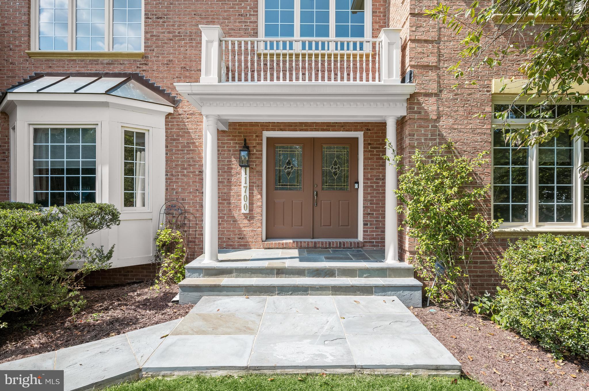 ROBERTS GLEN - Residential