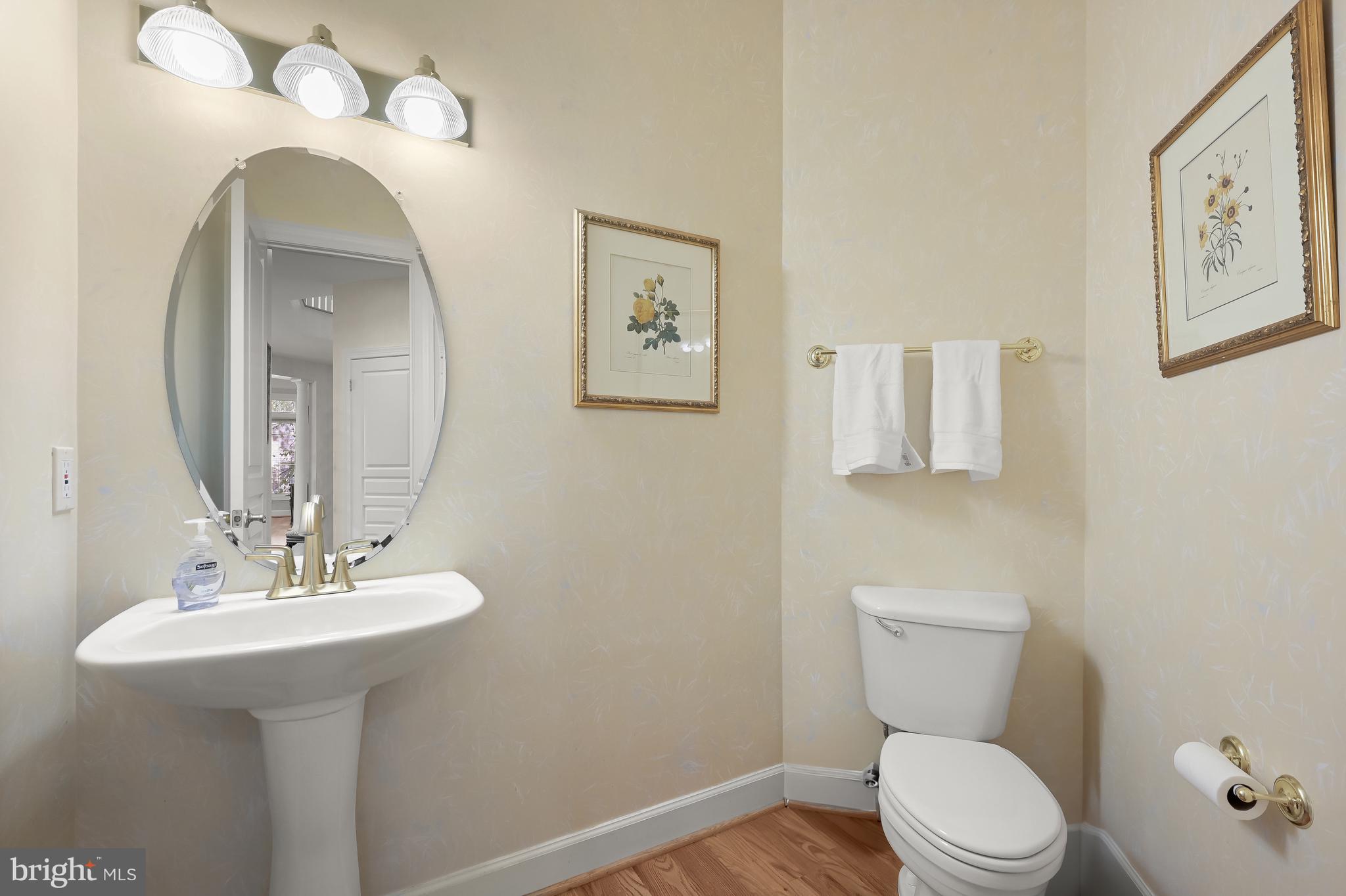 ROBERTS GLEN - Residential