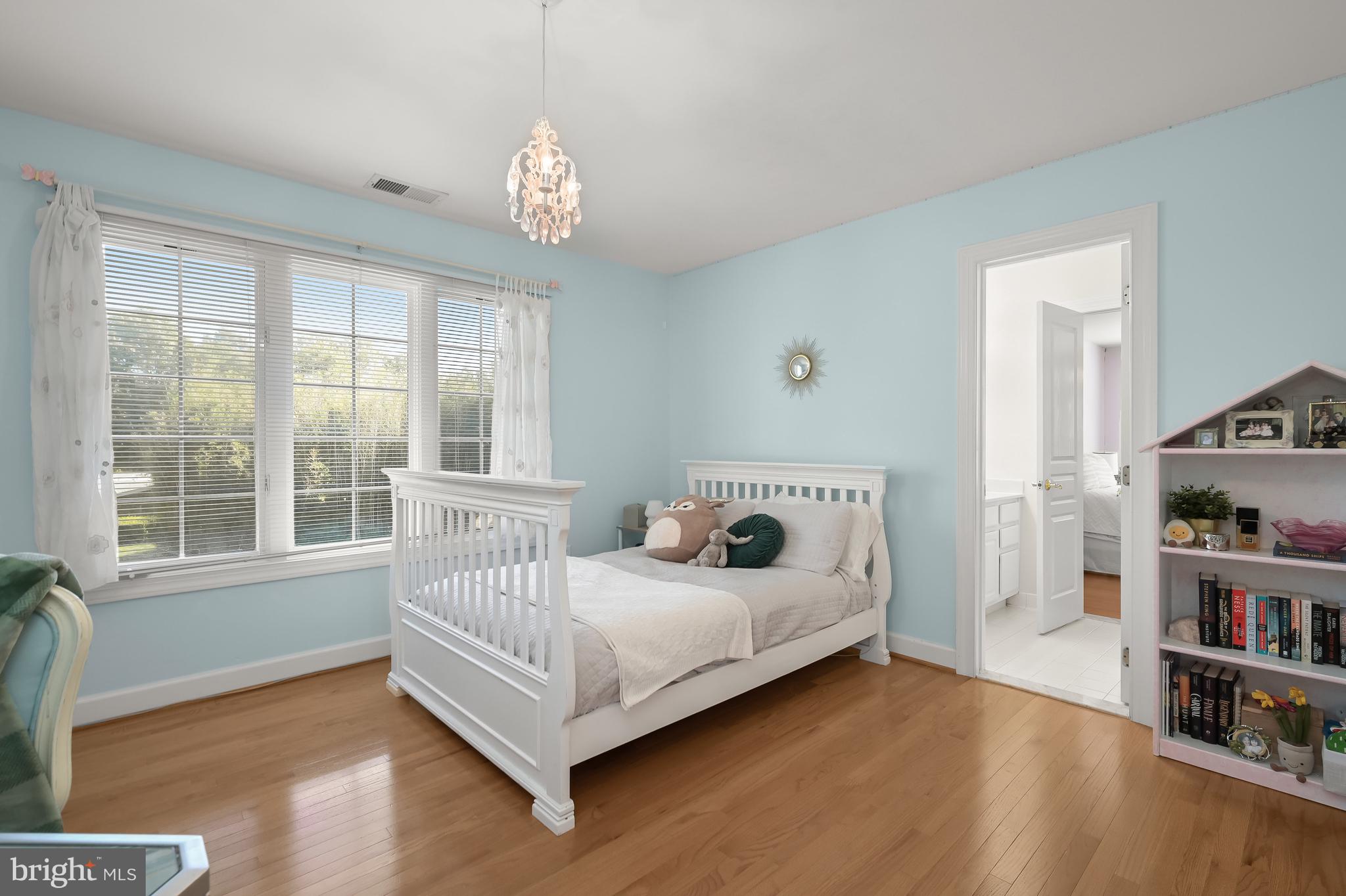 ROBERTS GLEN - Residential