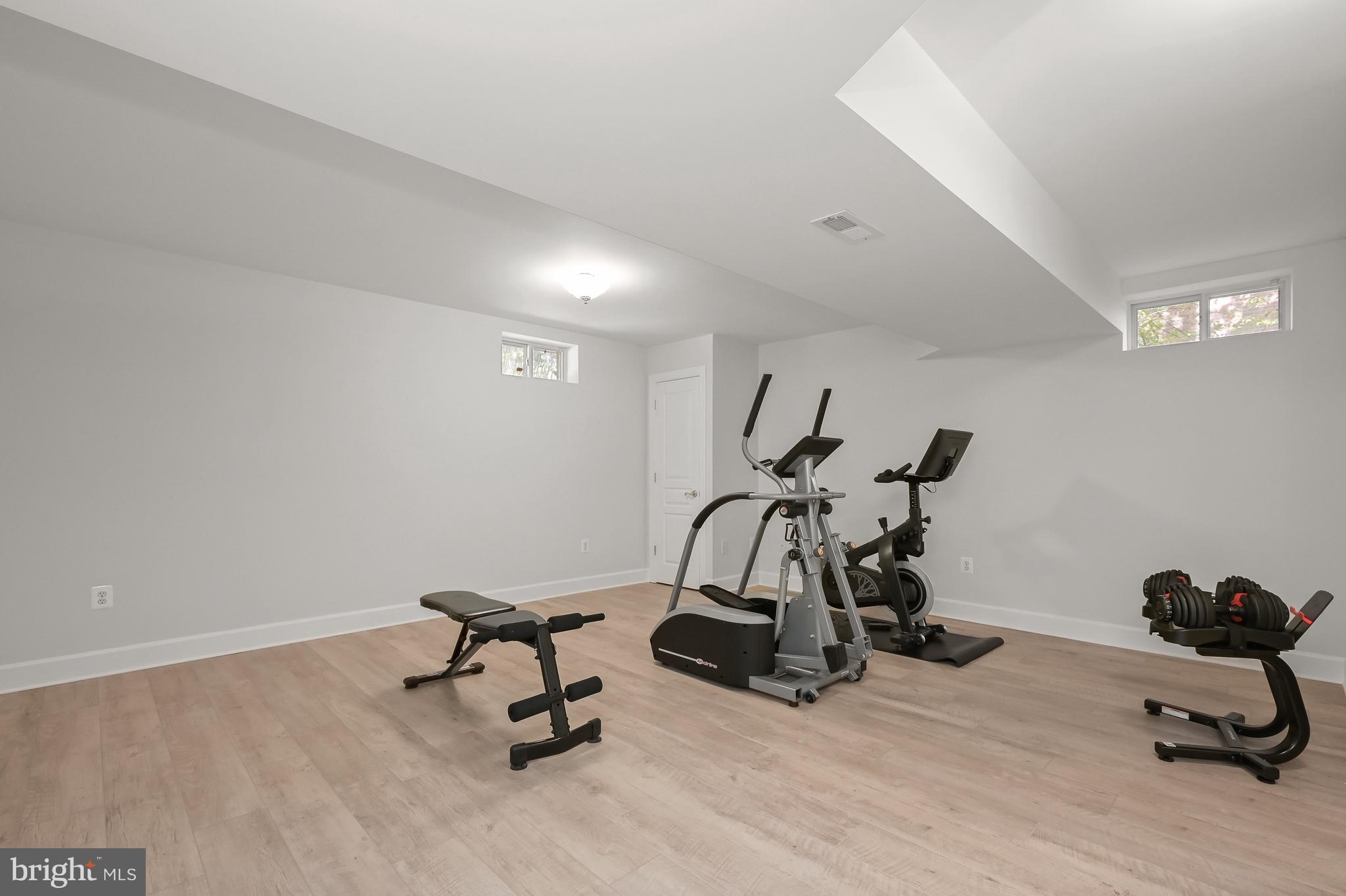 ROBERTS GLEN - Residential