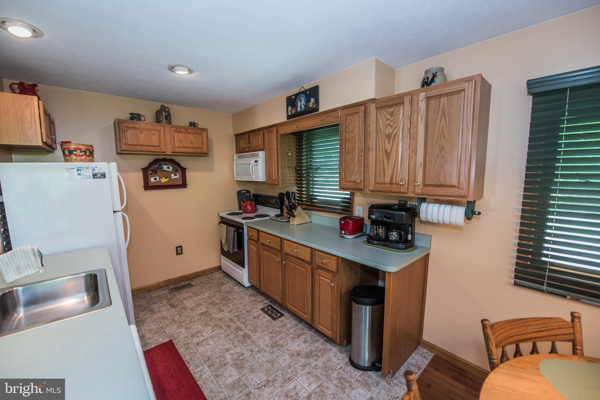 LONG HOLLOW - Residential