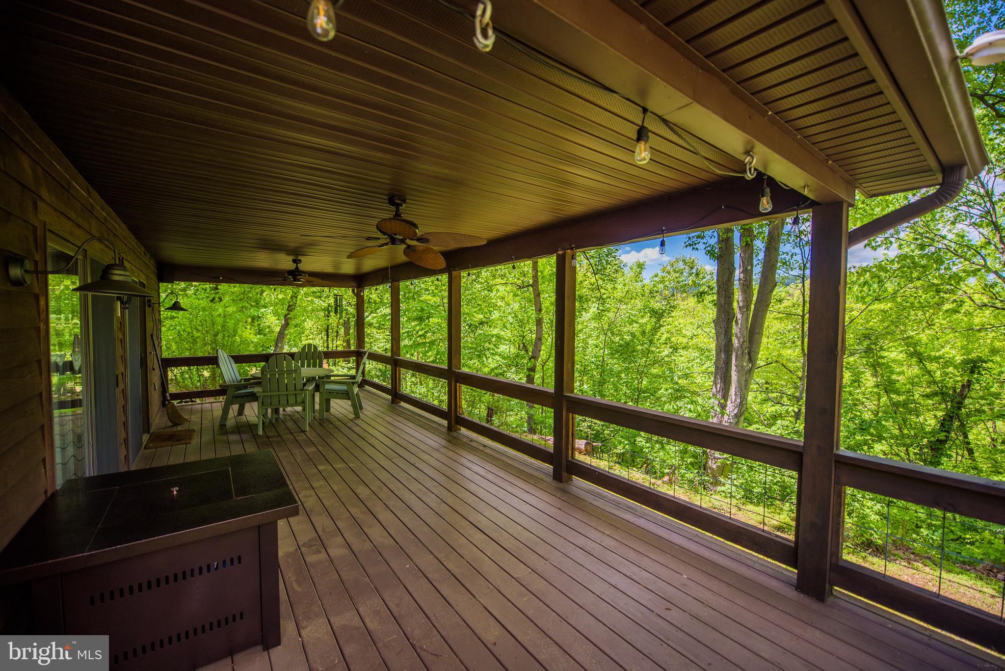 LONG HOLLOW - Residential