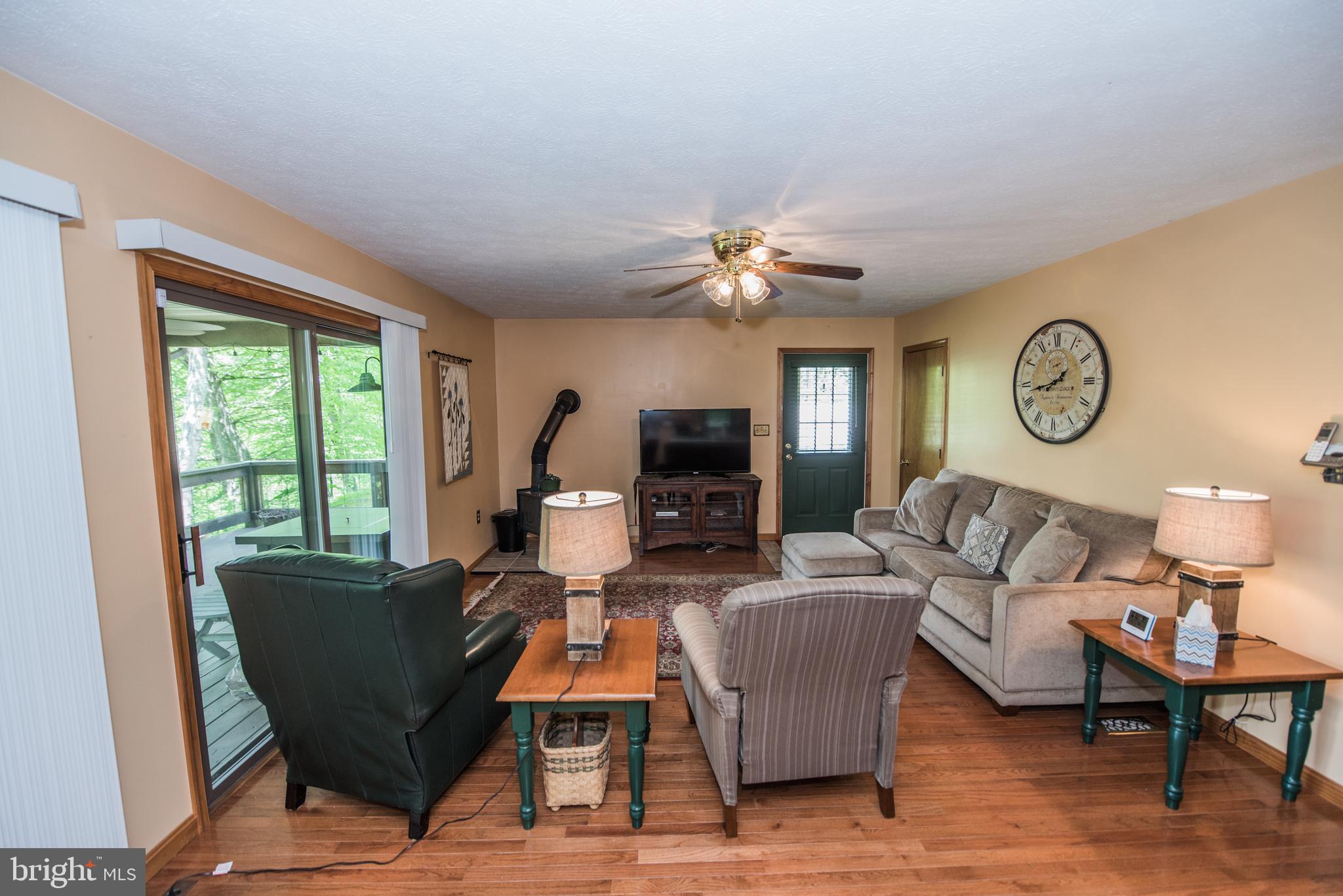 LONG HOLLOW - Residential