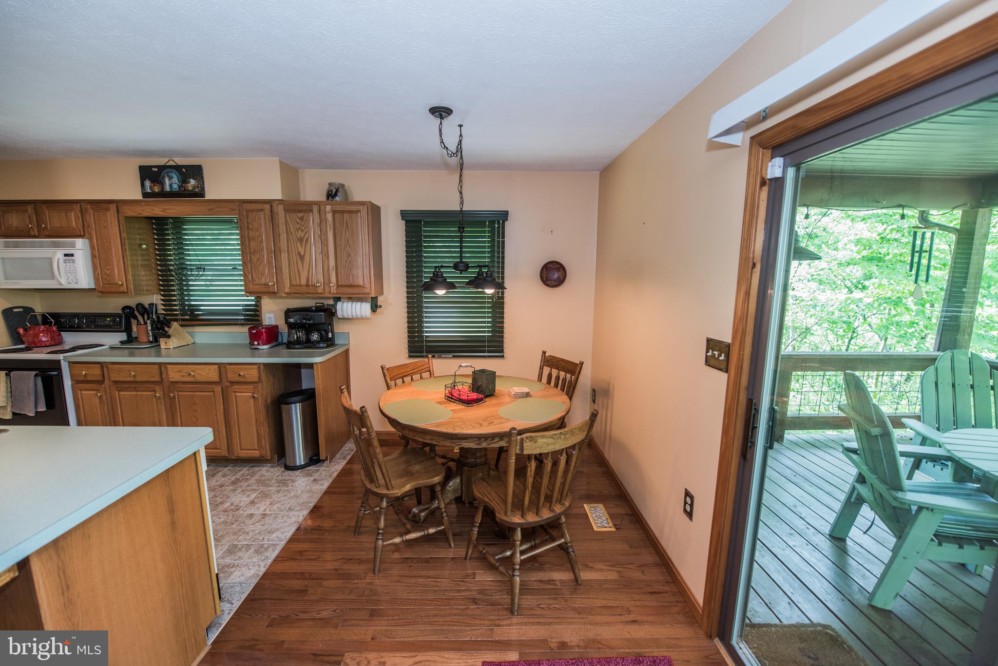 LONG HOLLOW - Residential