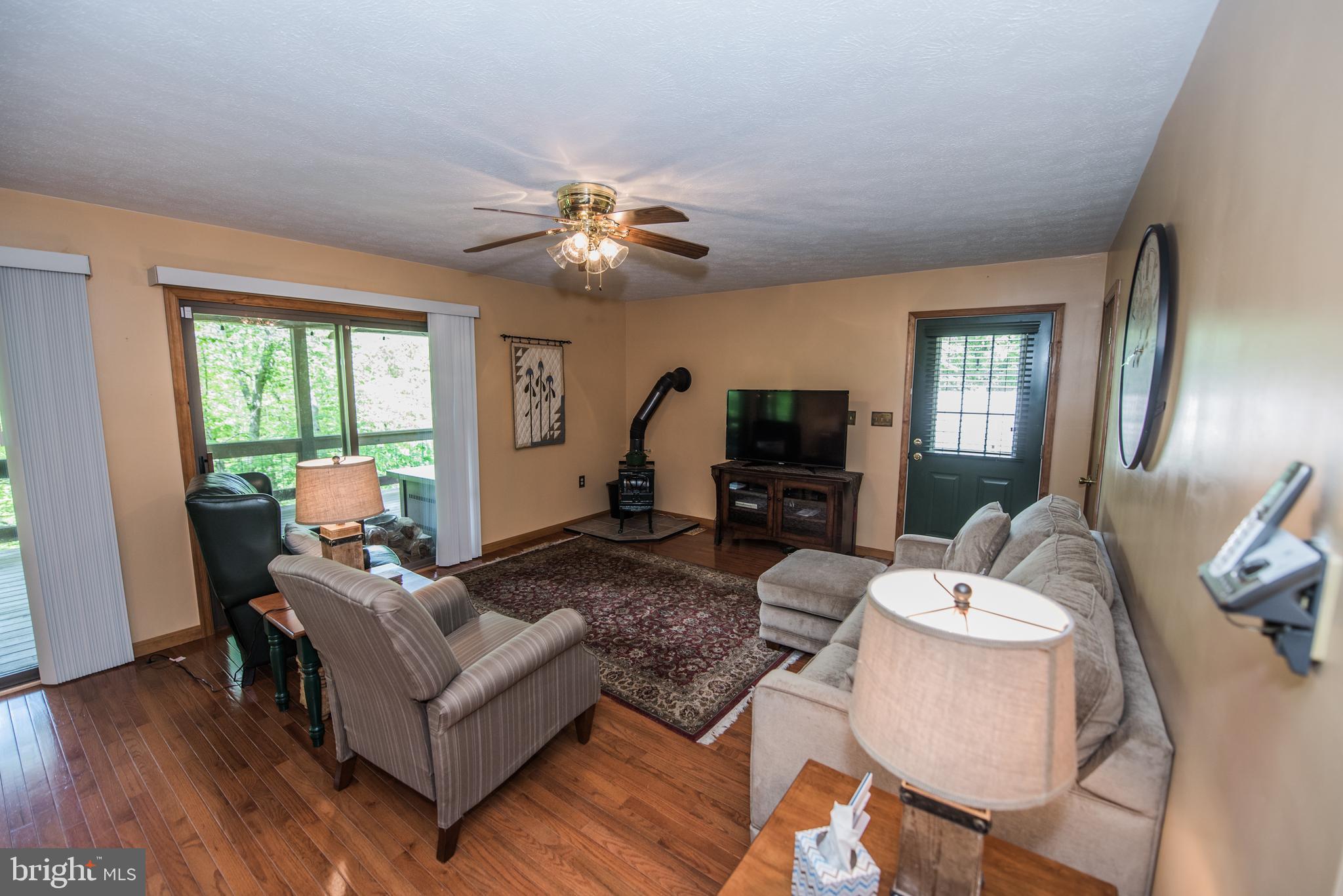 LONG HOLLOW - Residential