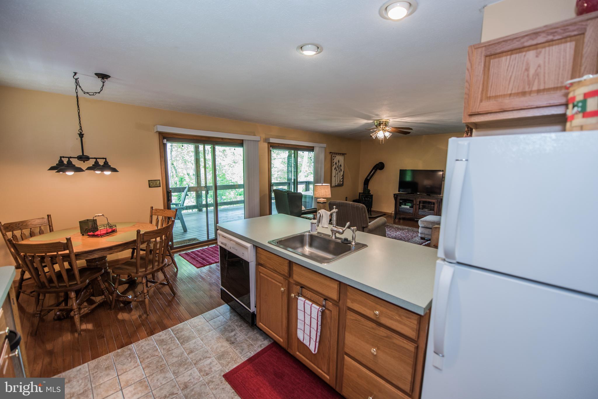 LONG HOLLOW - Residential