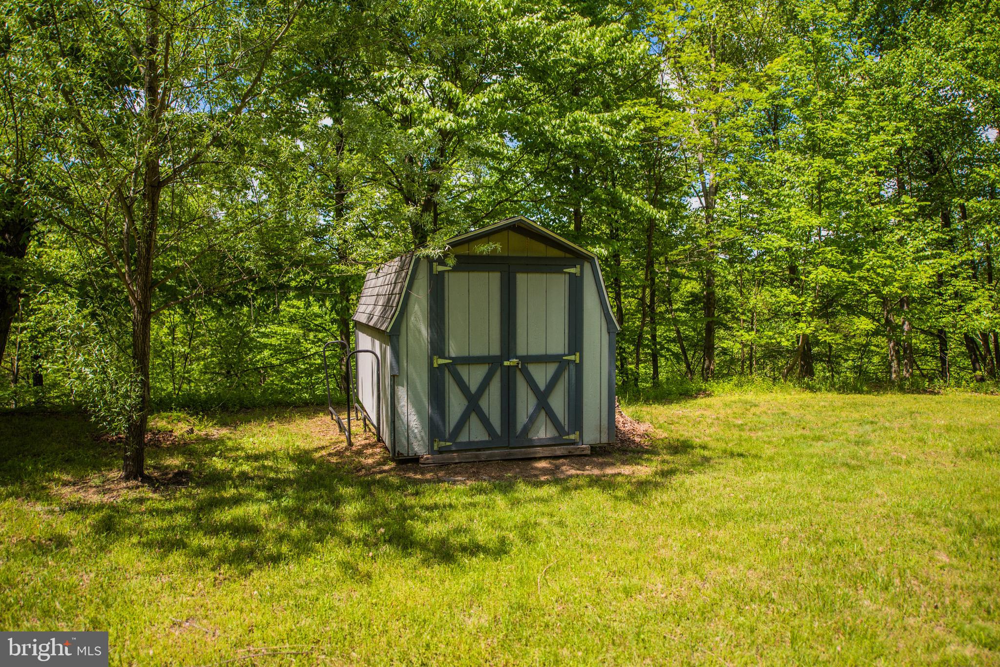 LONG HOLLOW - Residential