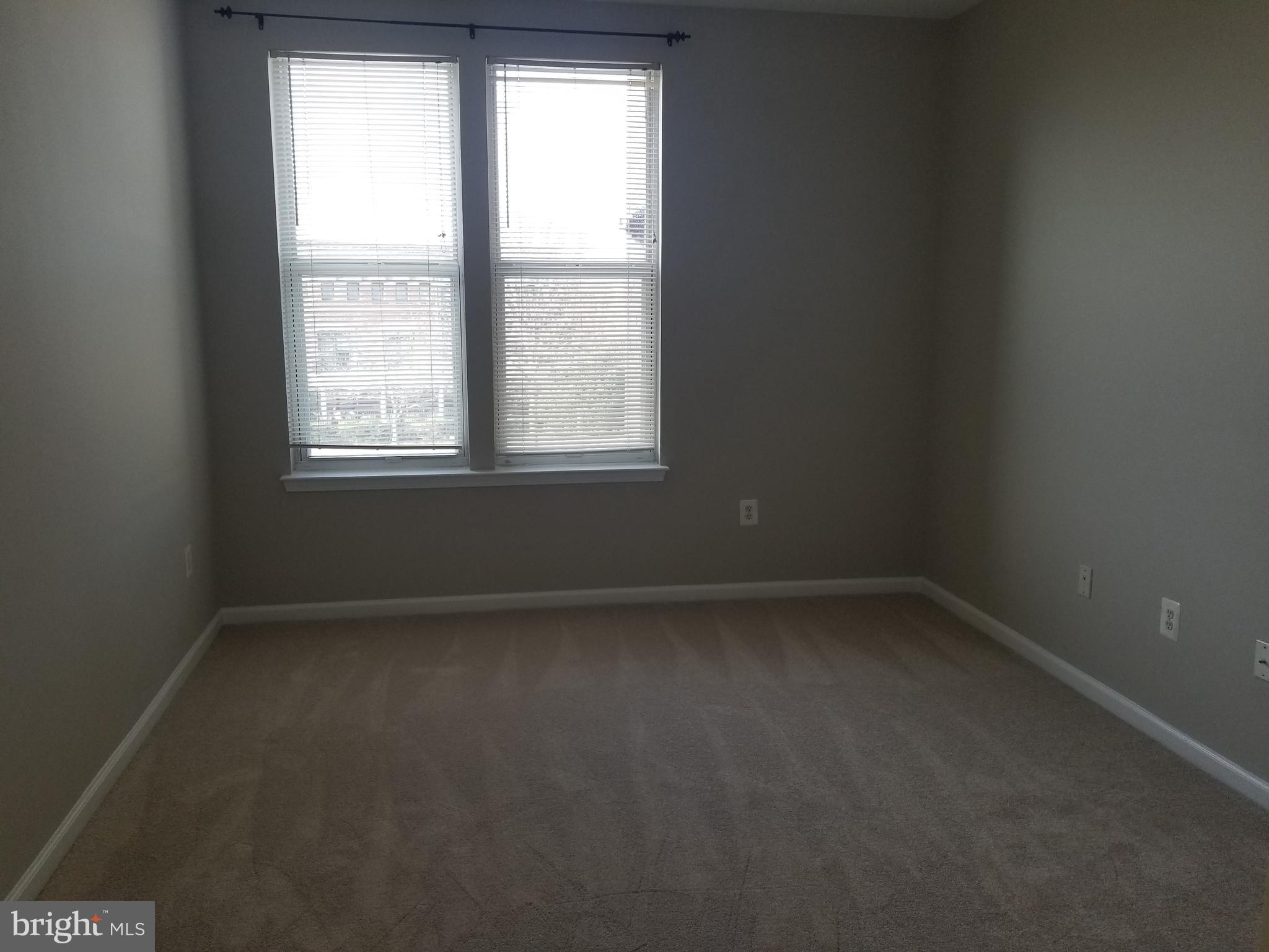 SAVOY AT RESTON TOWN CENTER - Residential Lease