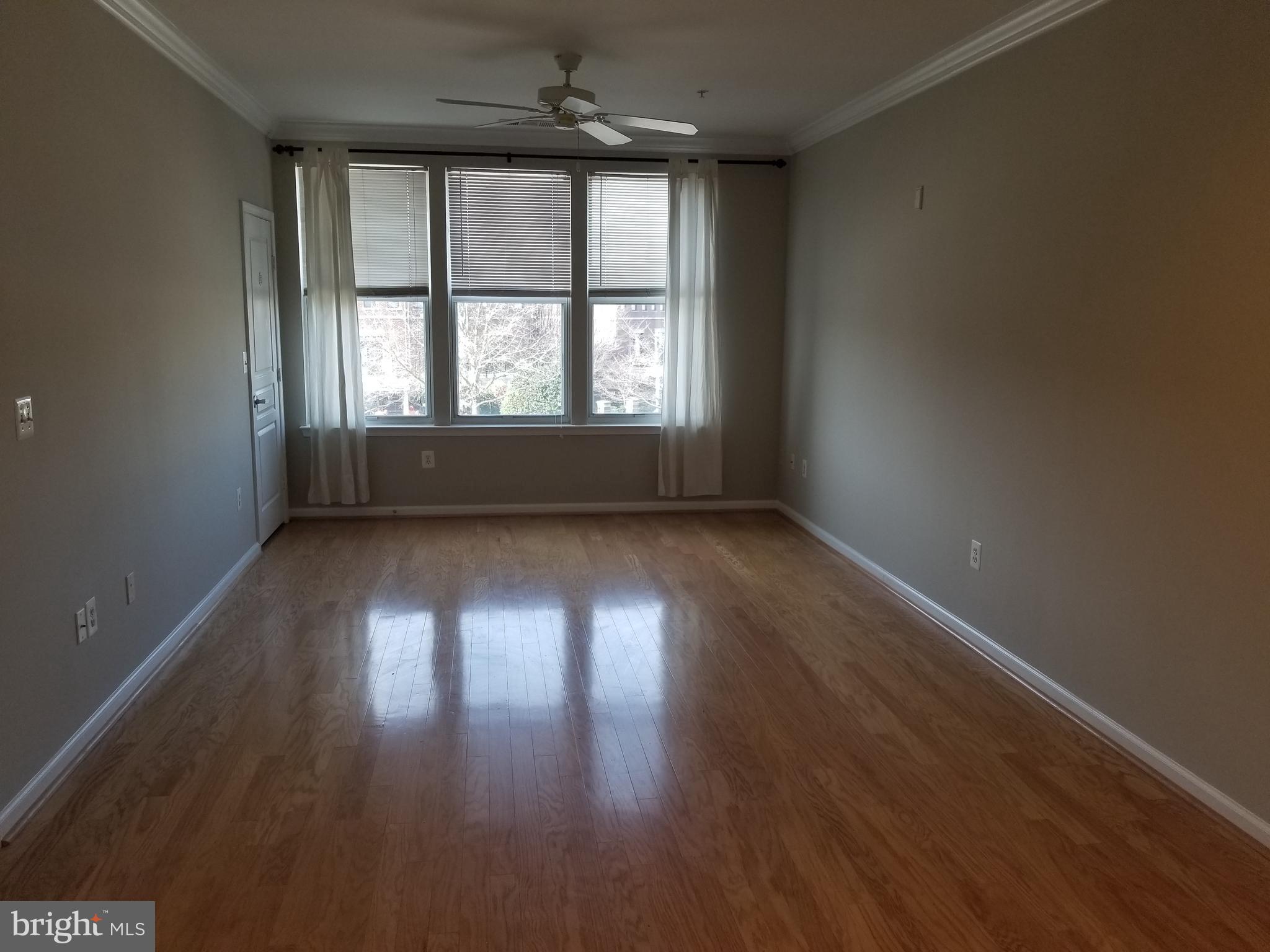 SAVOY AT RESTON TOWN CENTER - Residential Lease