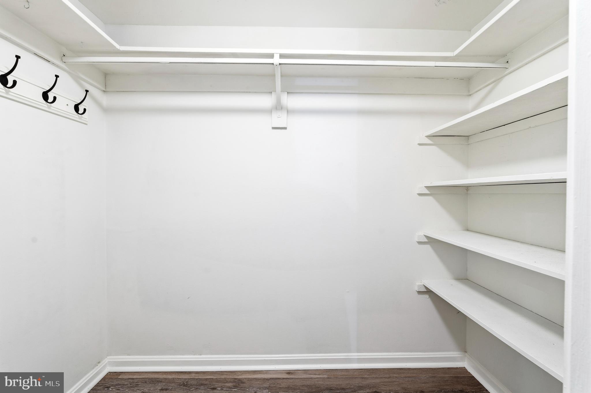 HUNTINGTON CLUB - Residential