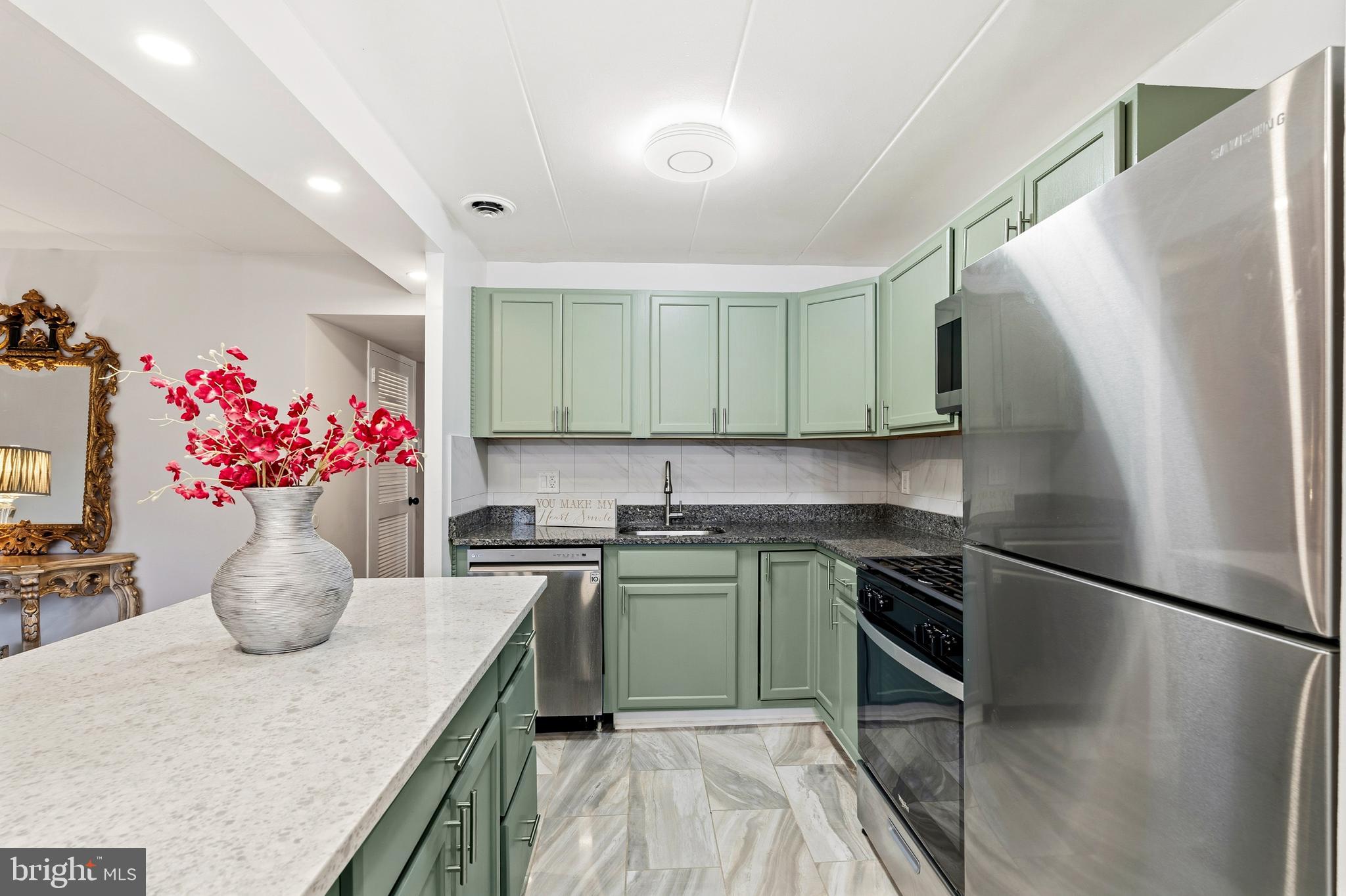 2648 REDCOAT DRIVE 97