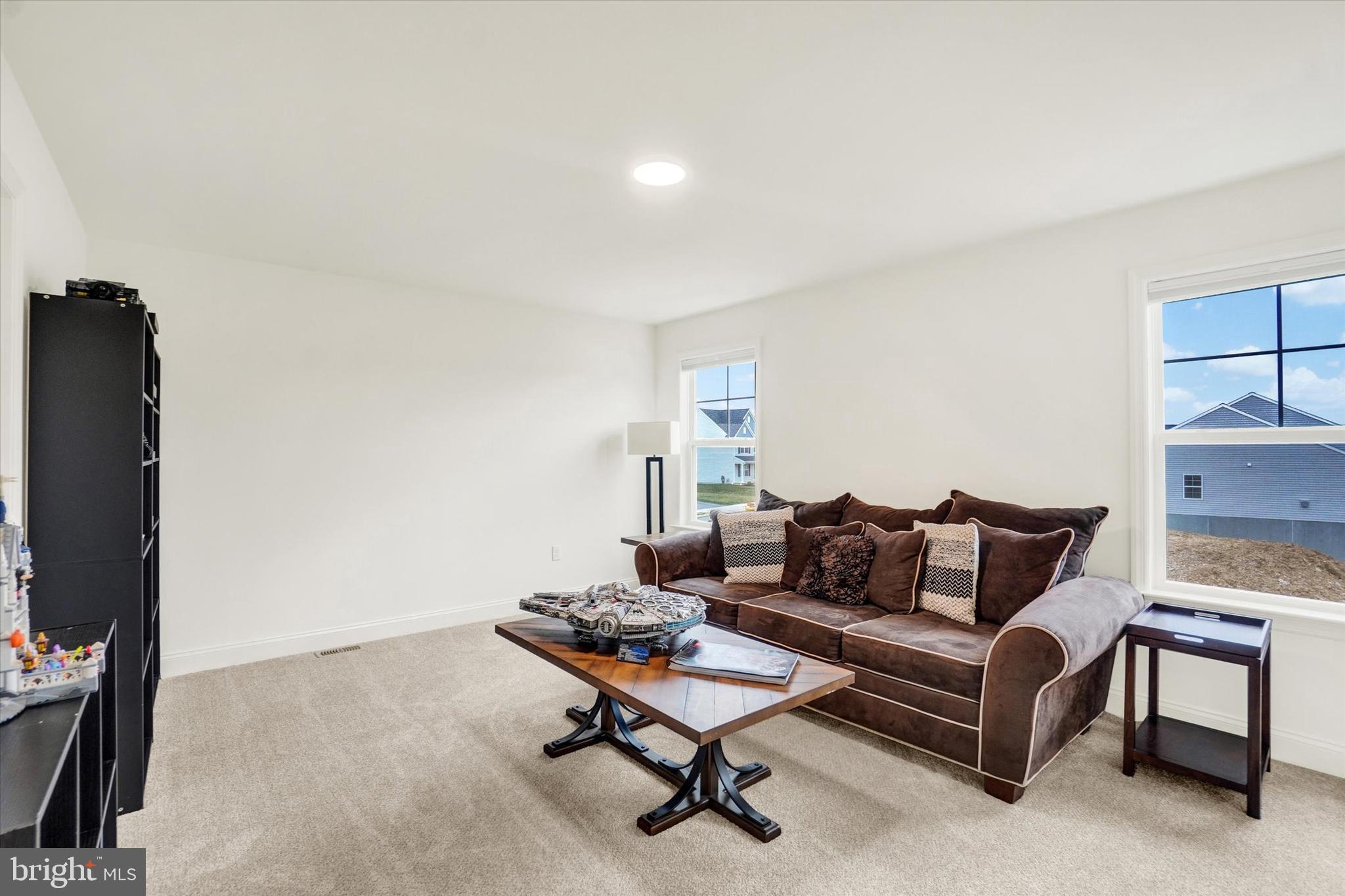 EAGLES VIEW - Residential