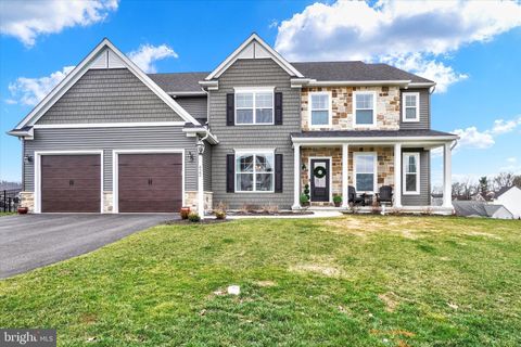 422 SPRINGHOUSE LANE YORK PA 17406