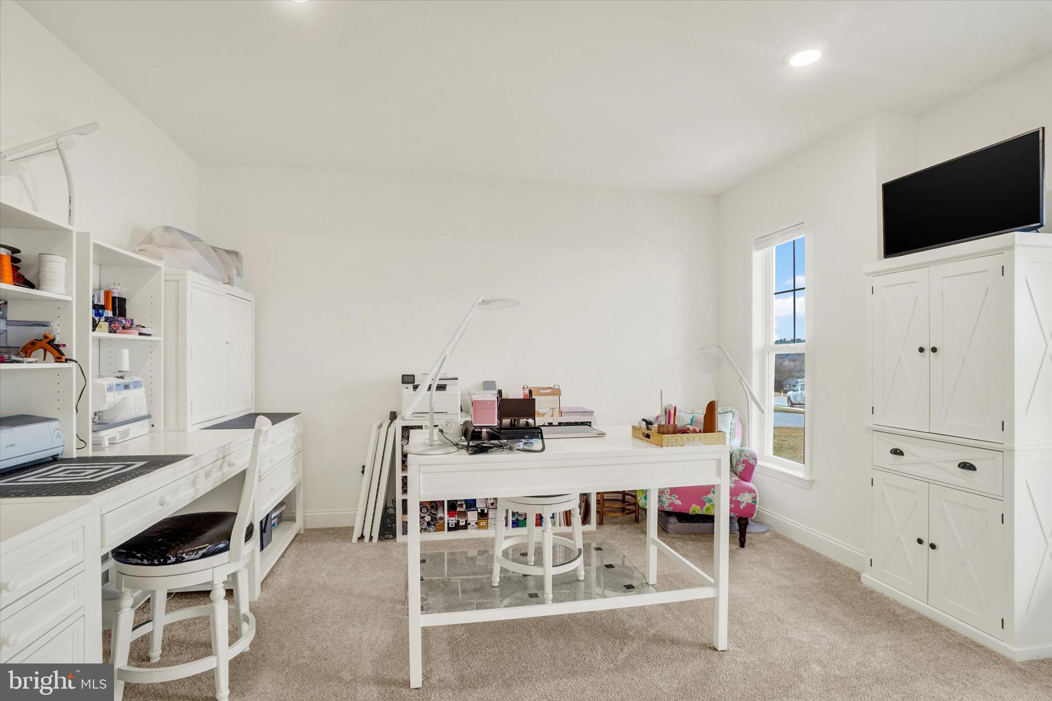 EAGLES VIEW - Residential