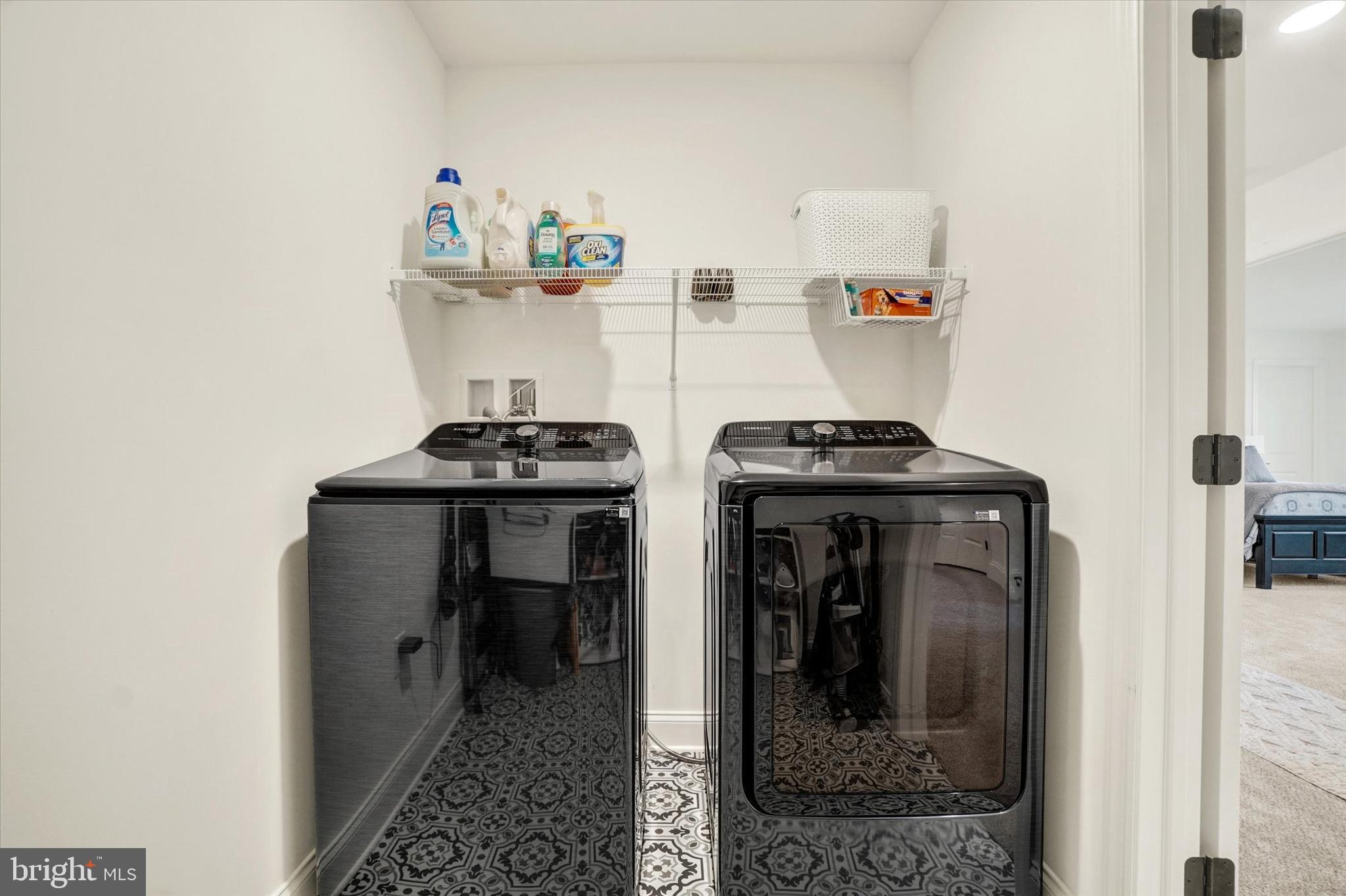 EAGLES VIEW - Residential