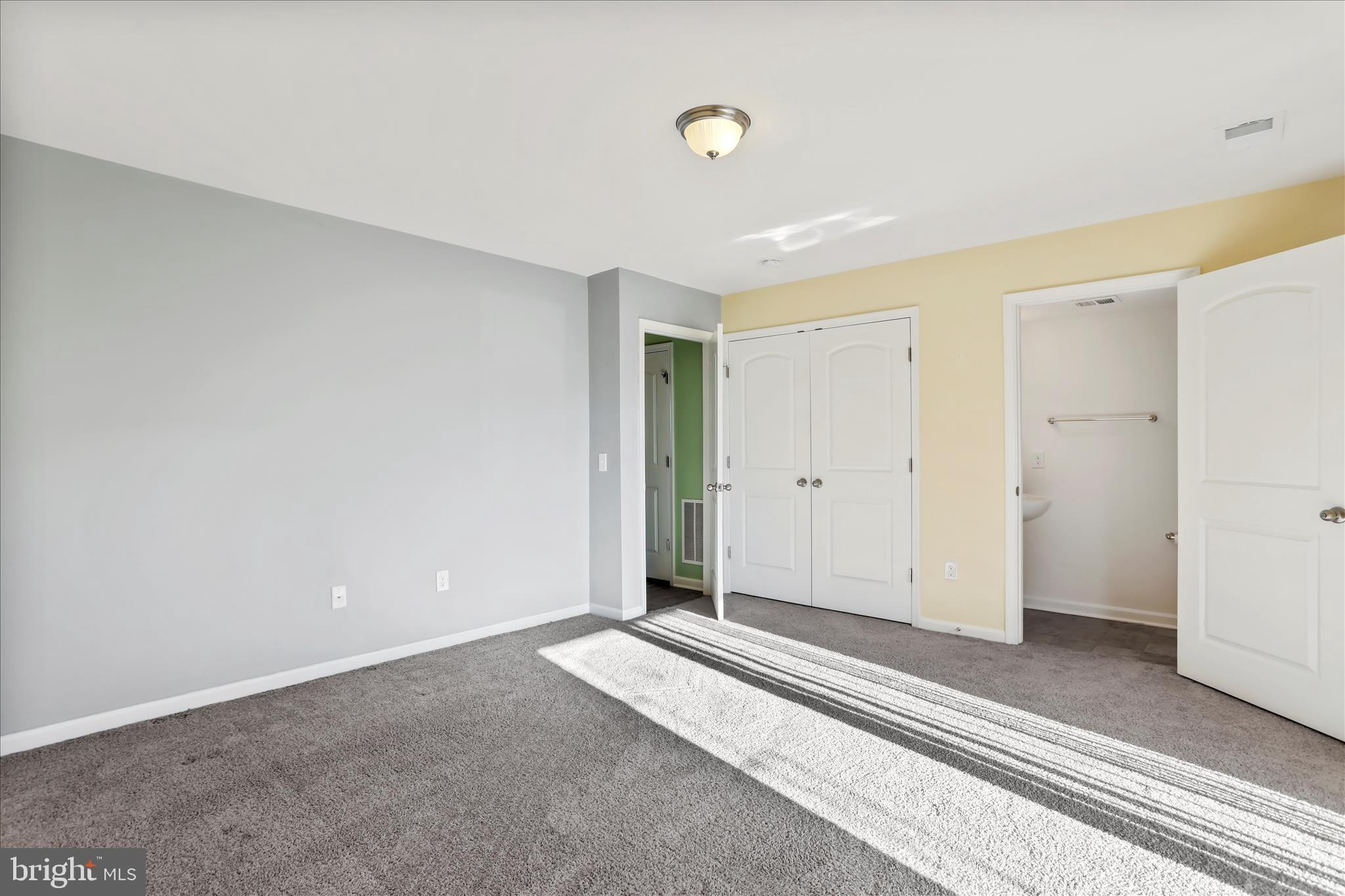 BERKELEY RIDGE - Residential