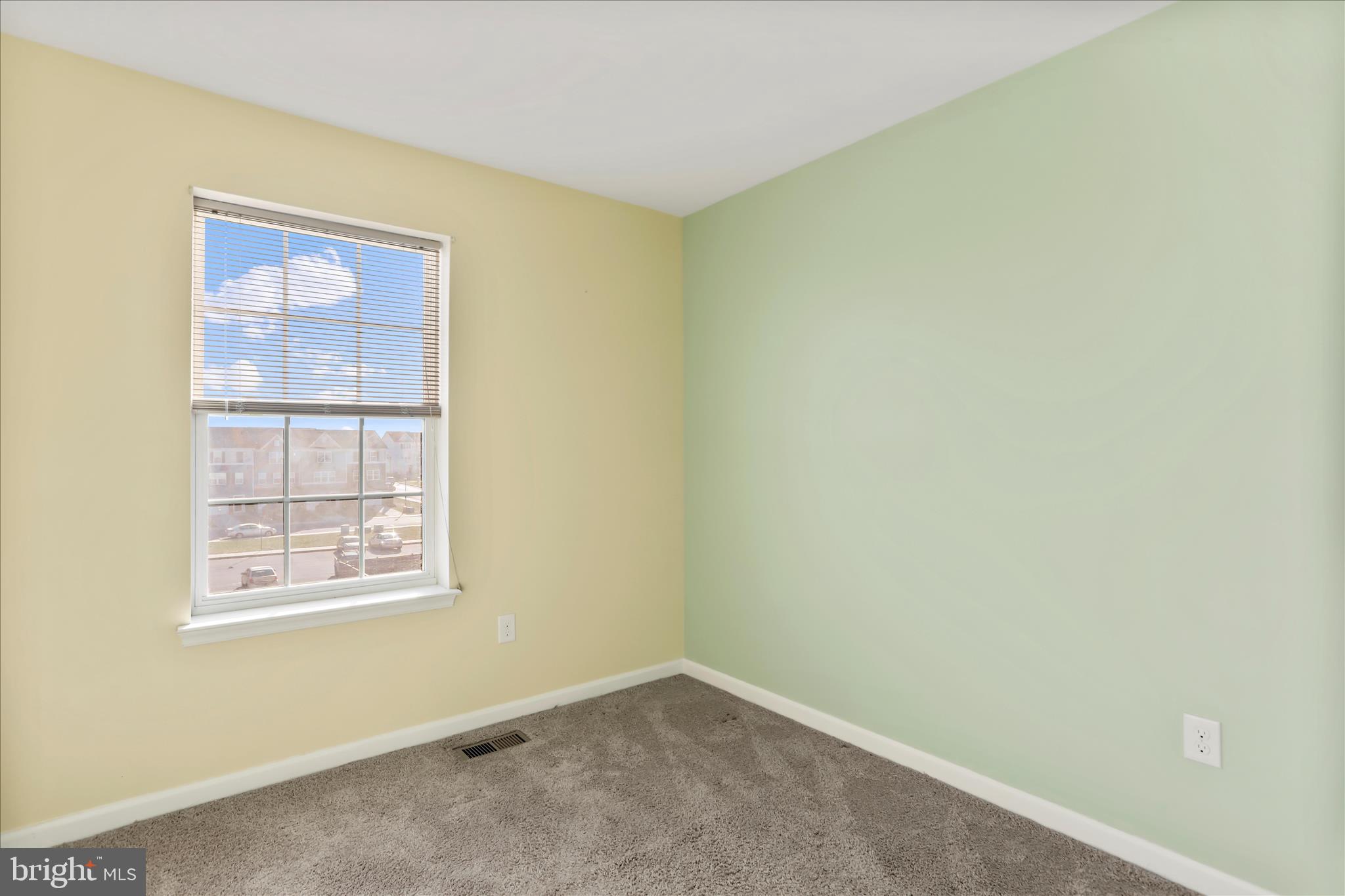 BERKELEY RIDGE - Residential