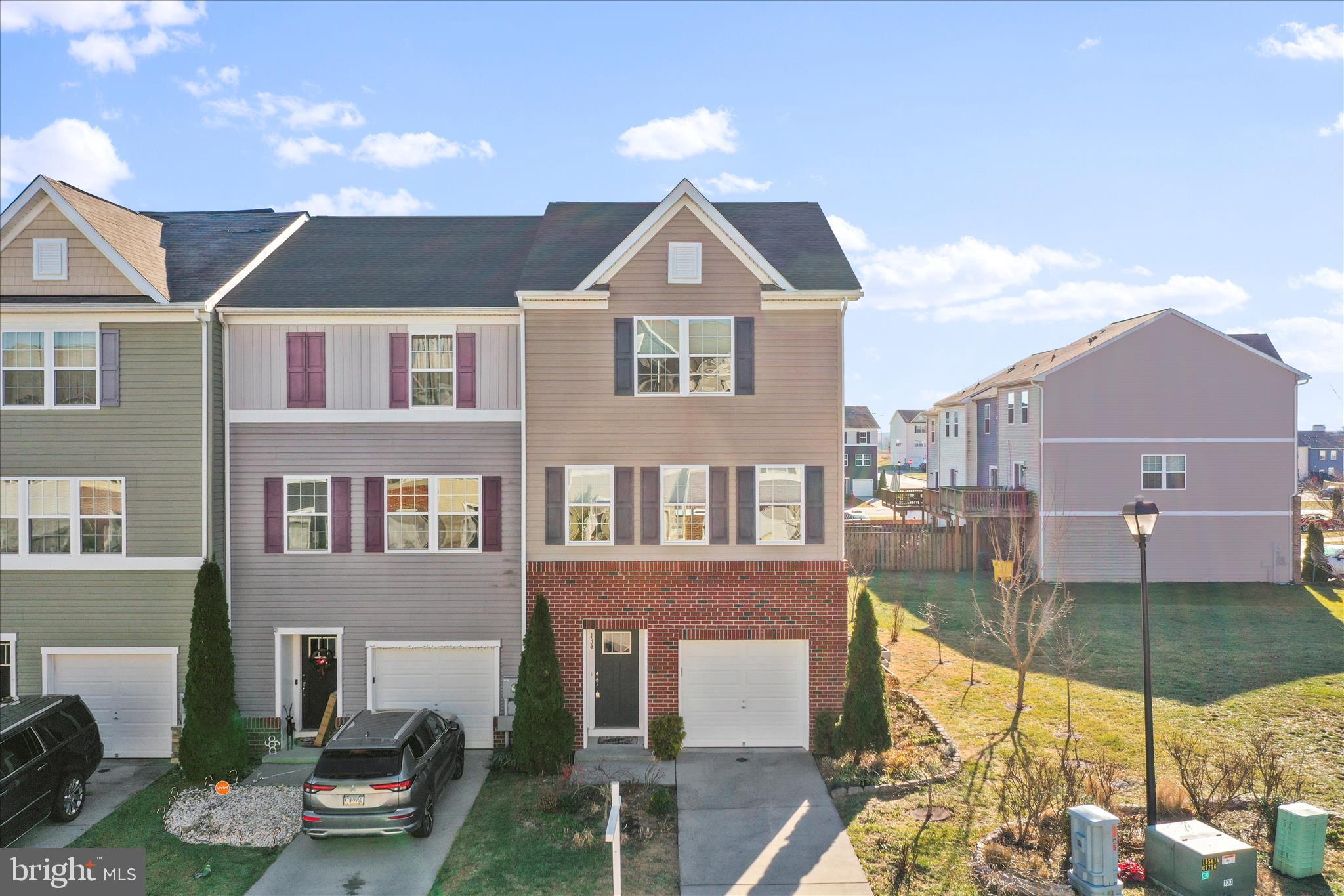 BERKELEY RIDGE - Residential