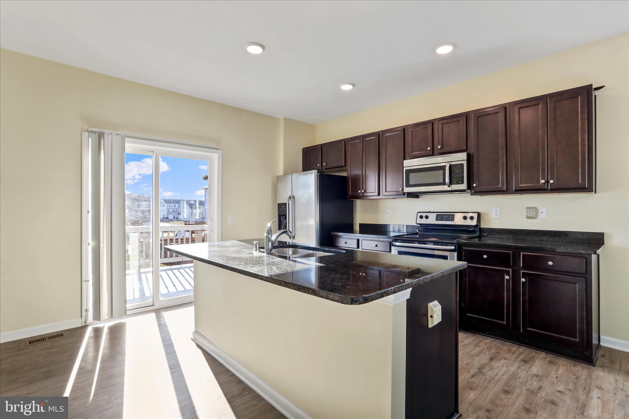 BERKELEY RIDGE - Residential