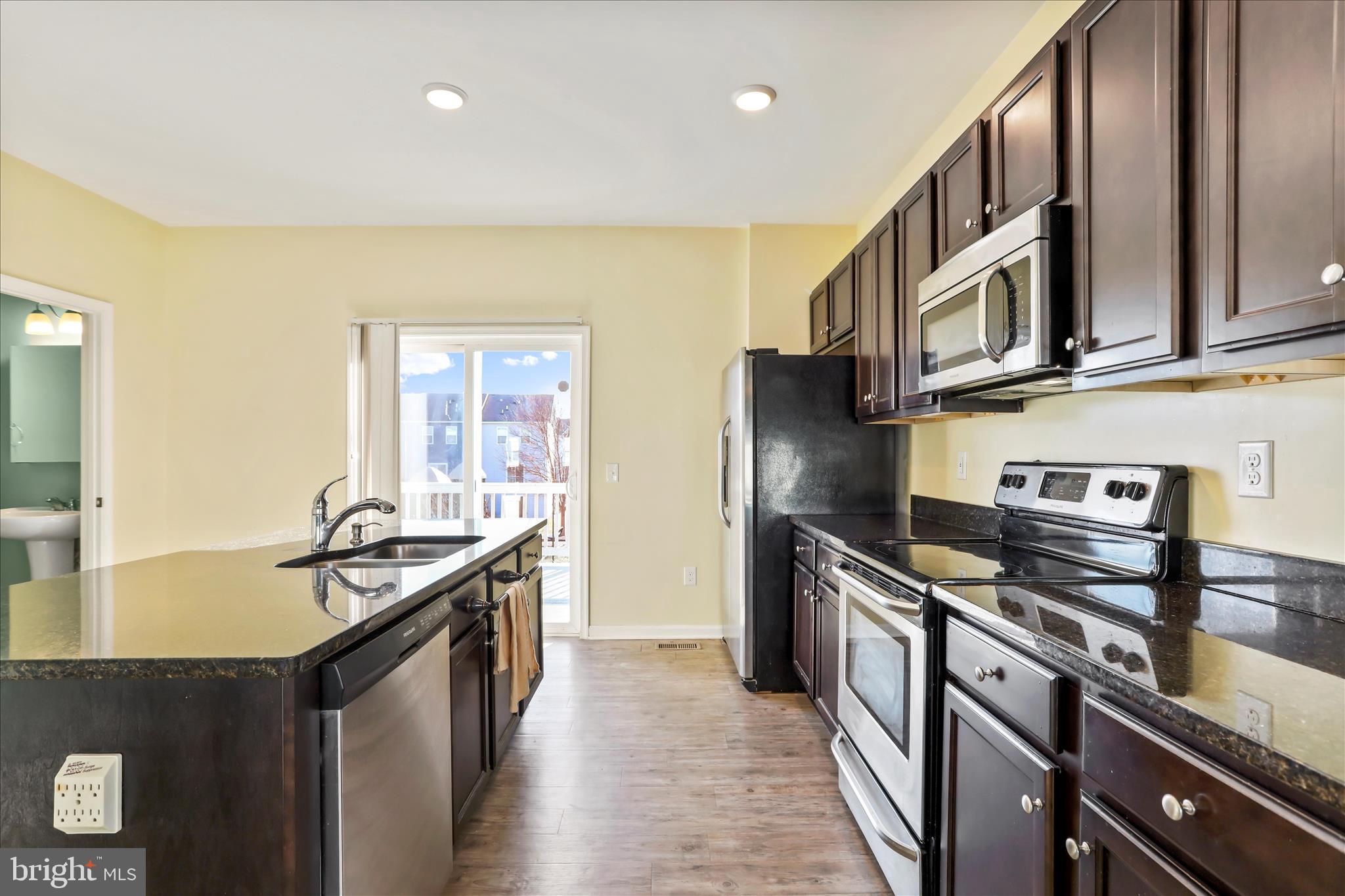 BERKELEY RIDGE - Residential