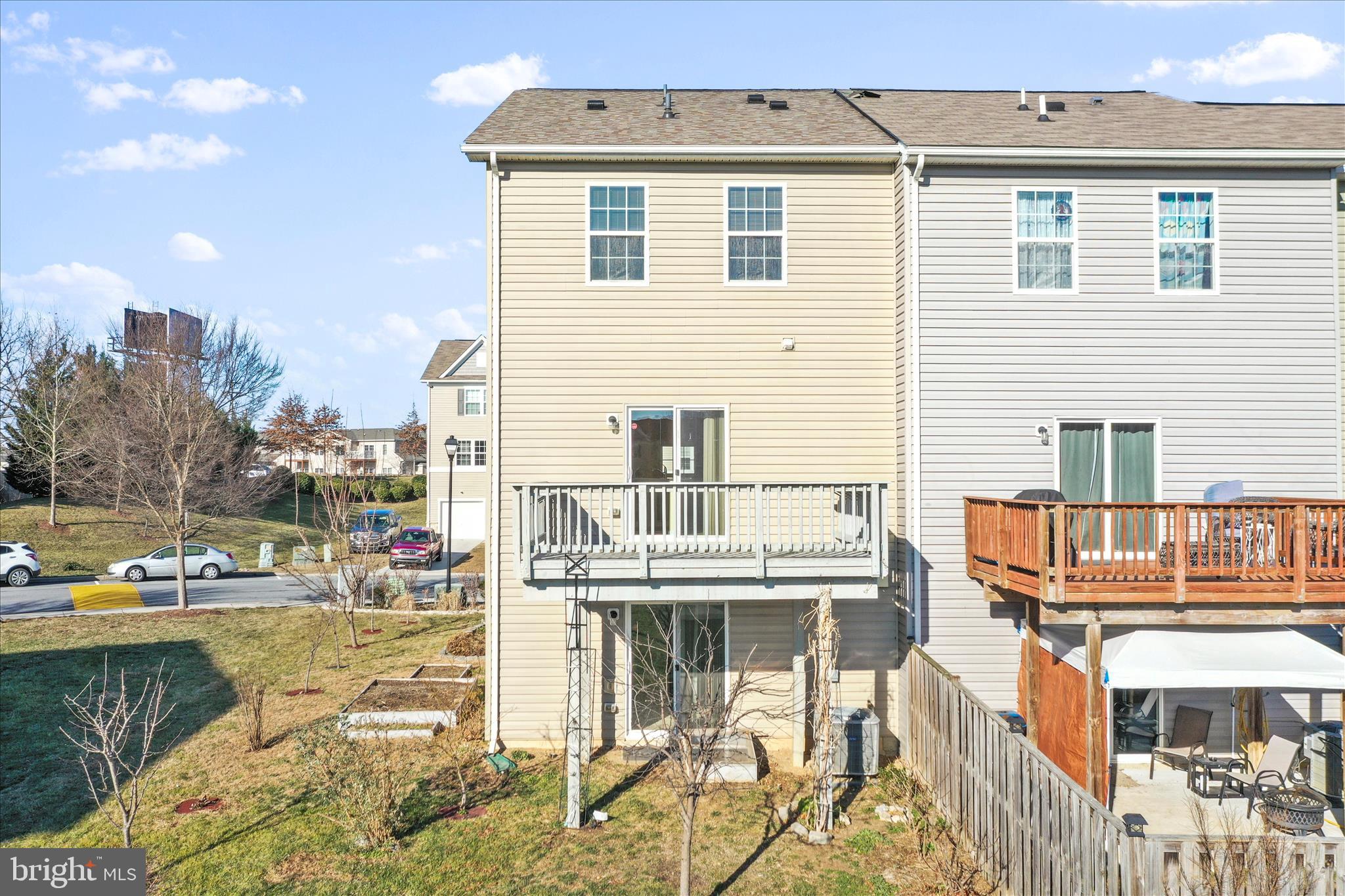 BERKELEY RIDGE - Residential