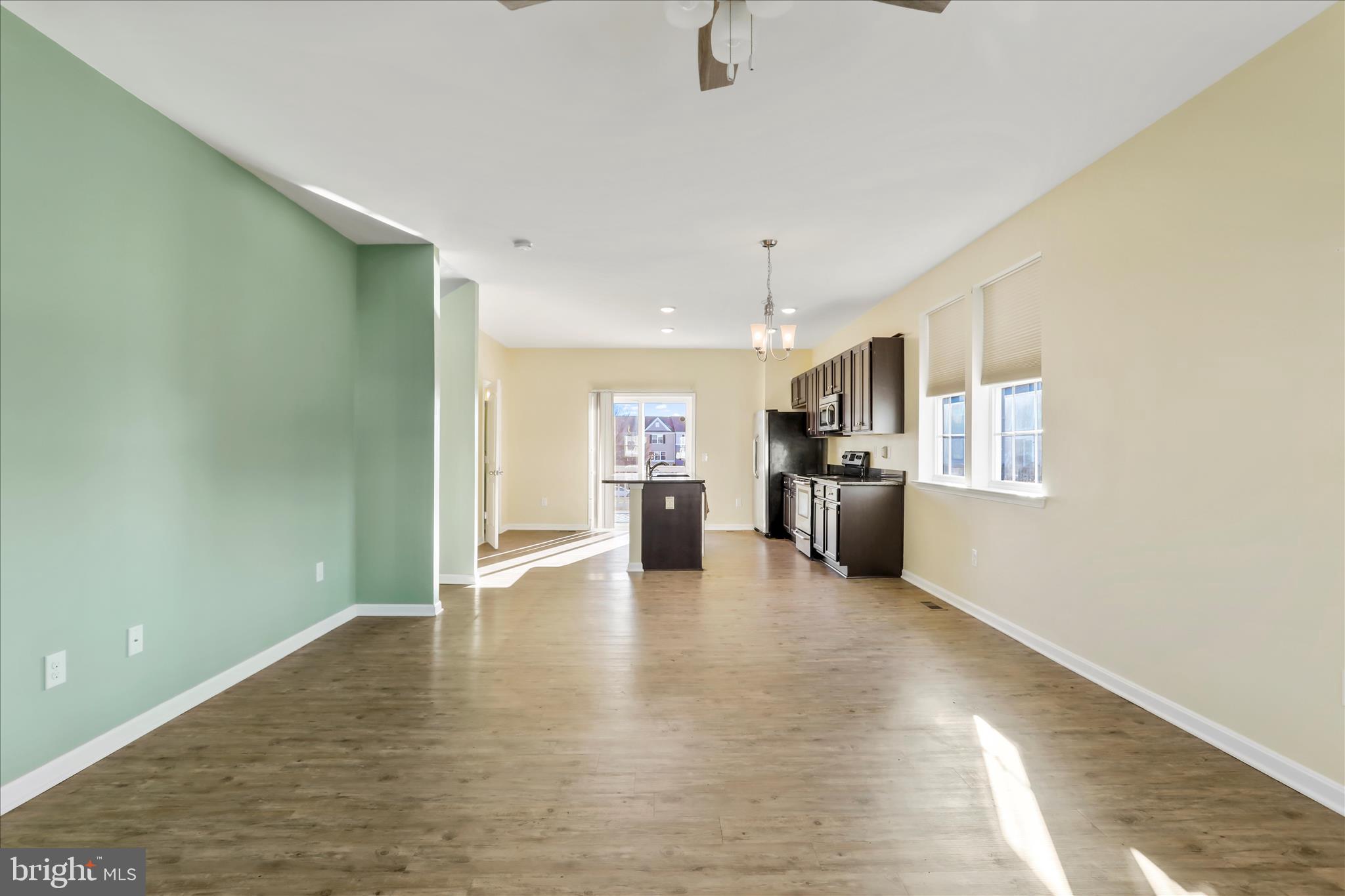 BERKELEY RIDGE - Residential