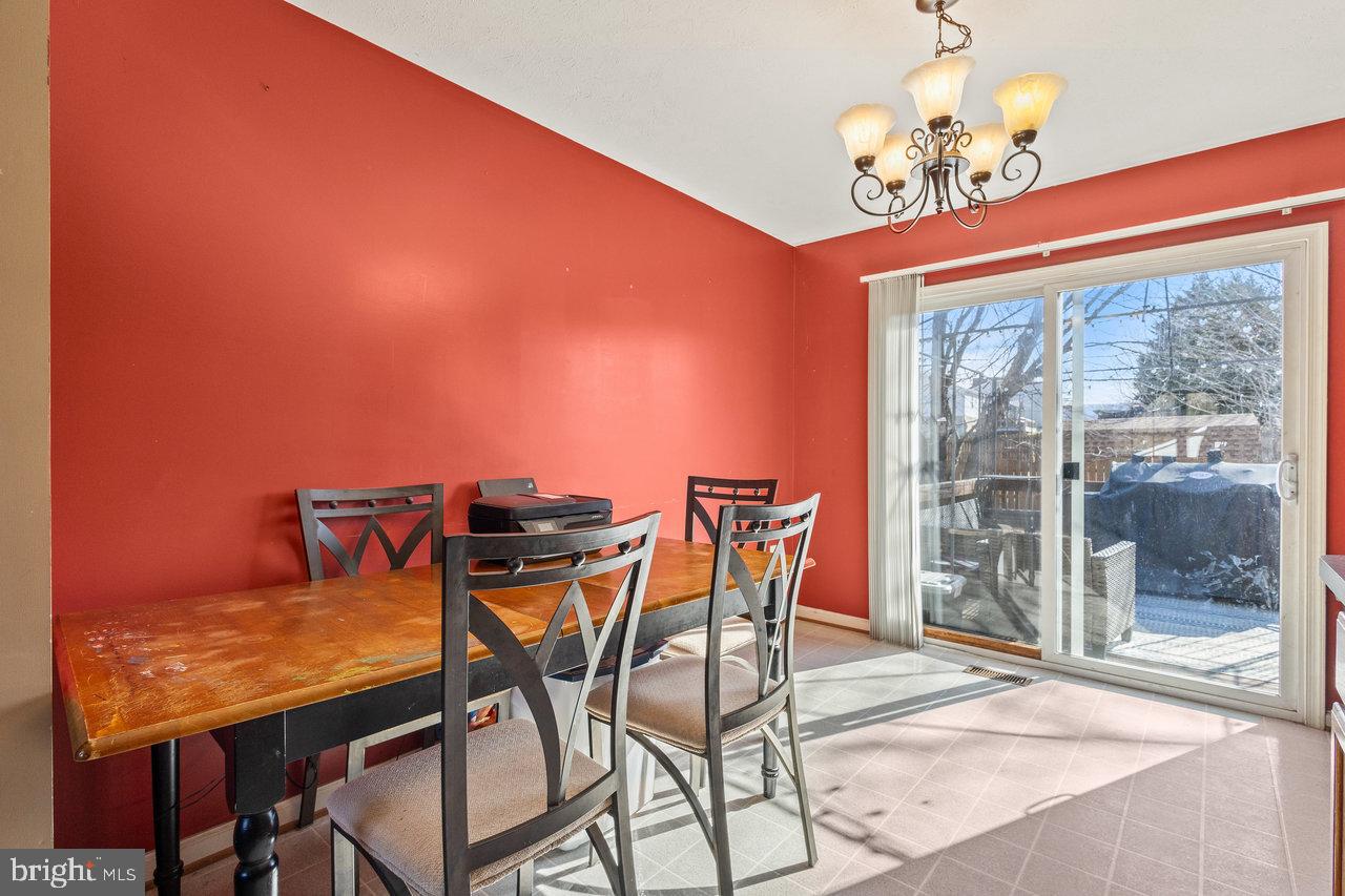 HILLVIEW - Residential