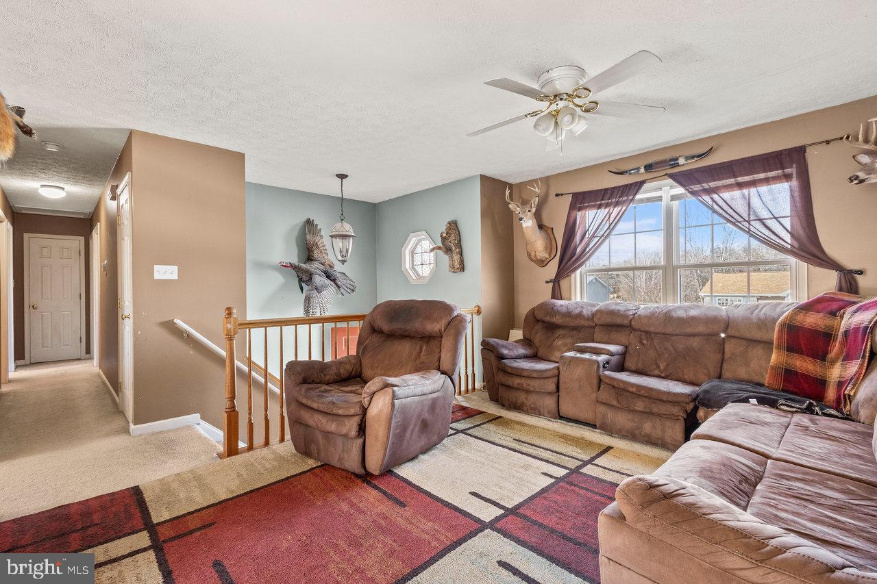 HILLVIEW - Residential