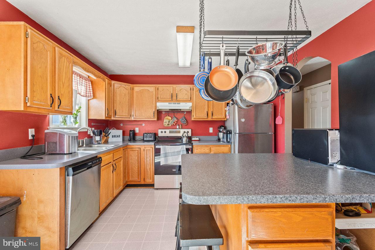 HILLVIEW - Residential