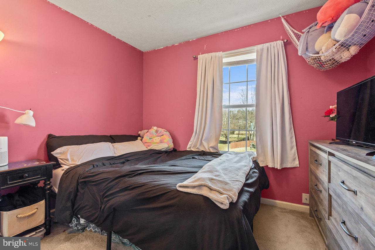 HILLVIEW - Residential