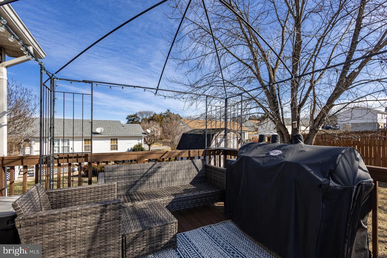 HILLVIEW - Residential