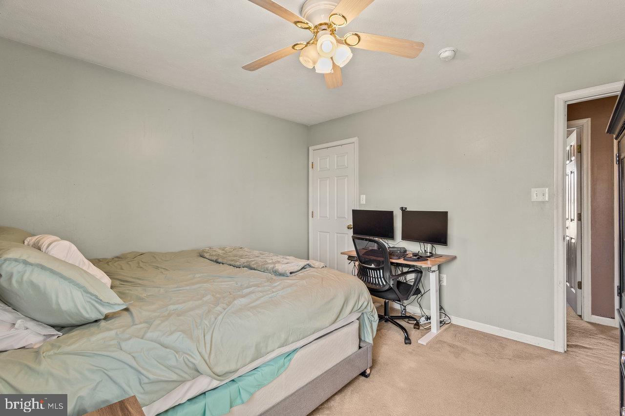 HILLVIEW - Residential